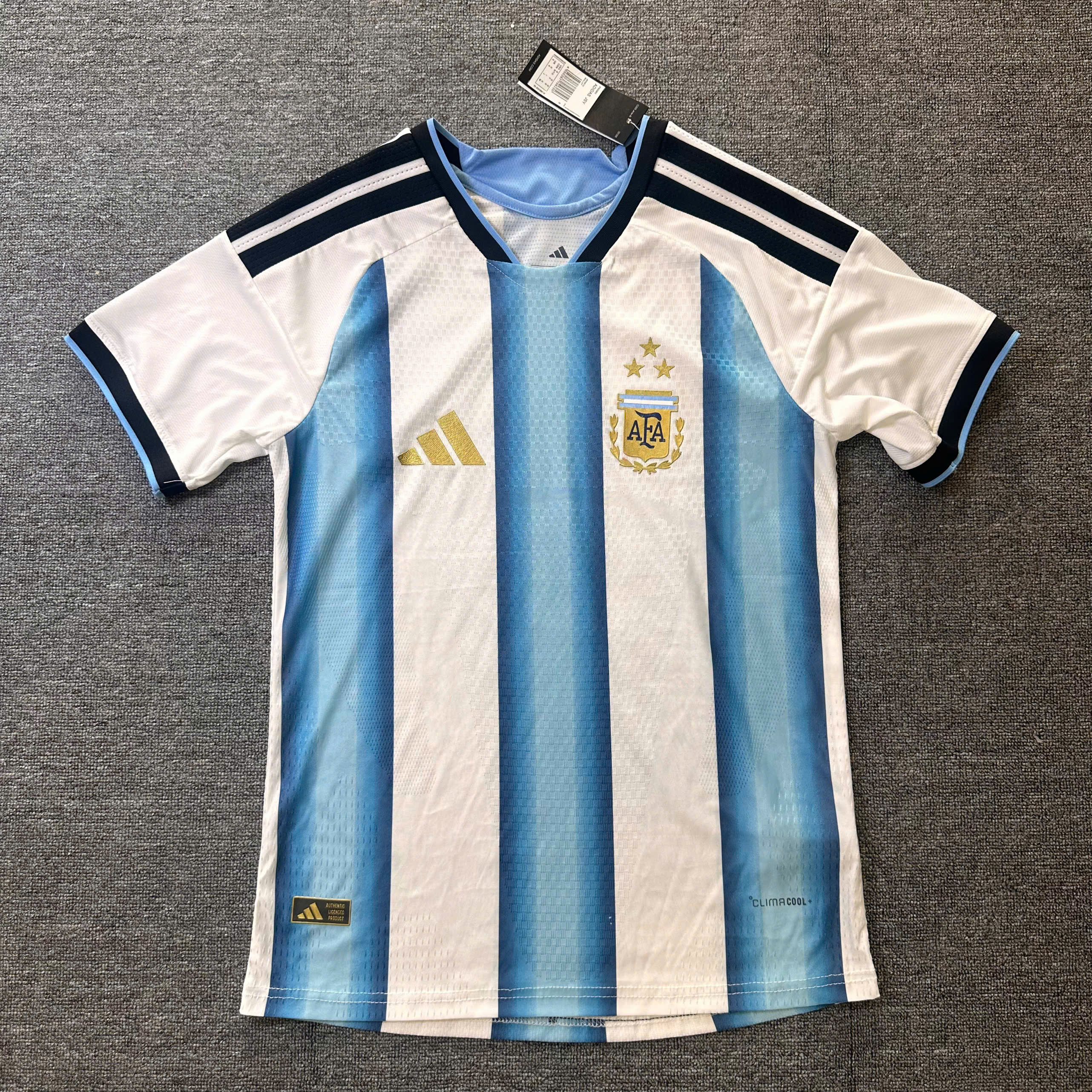 SALE 65 - Size: S, L, XXL