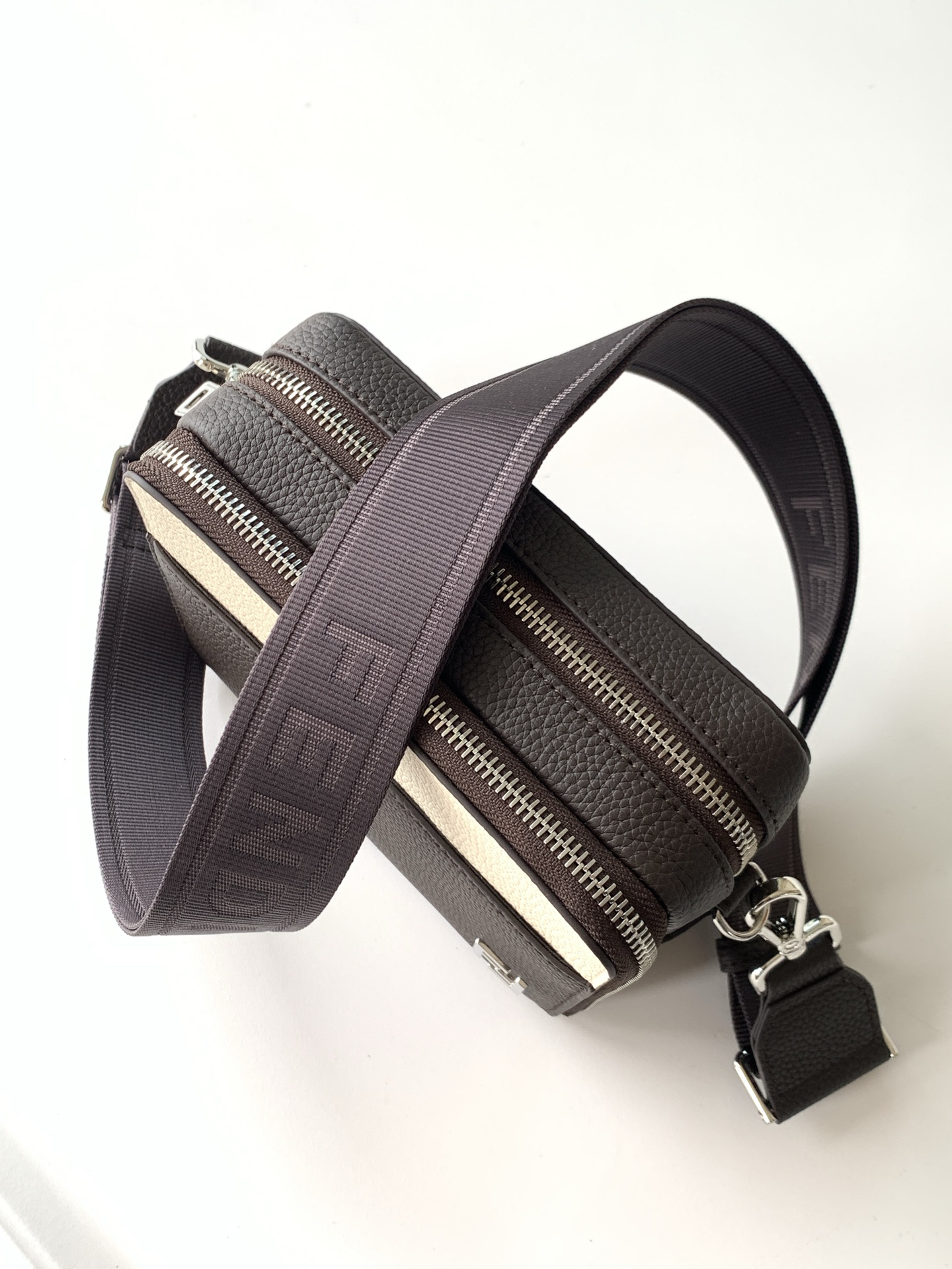 Túi Fendi_thumbnail_0