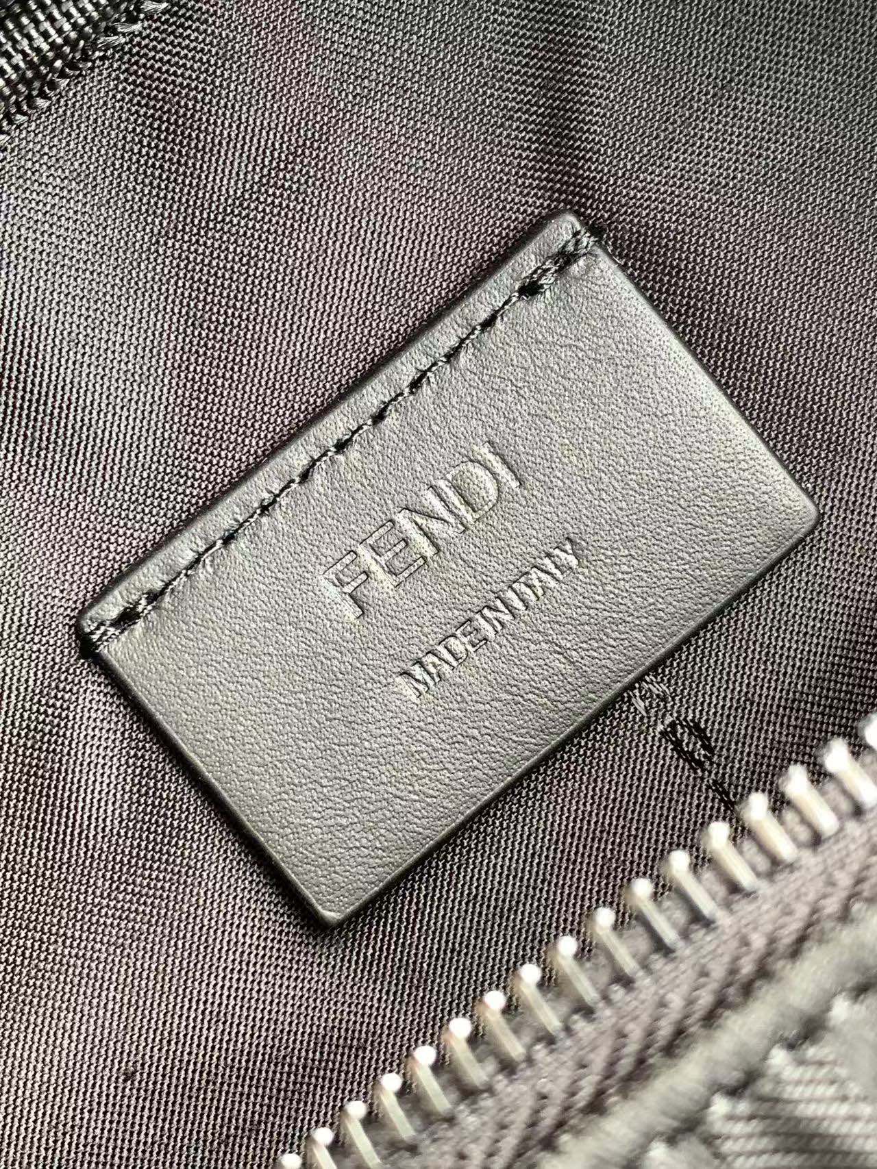 Clutch Fendi_thumbnail_8