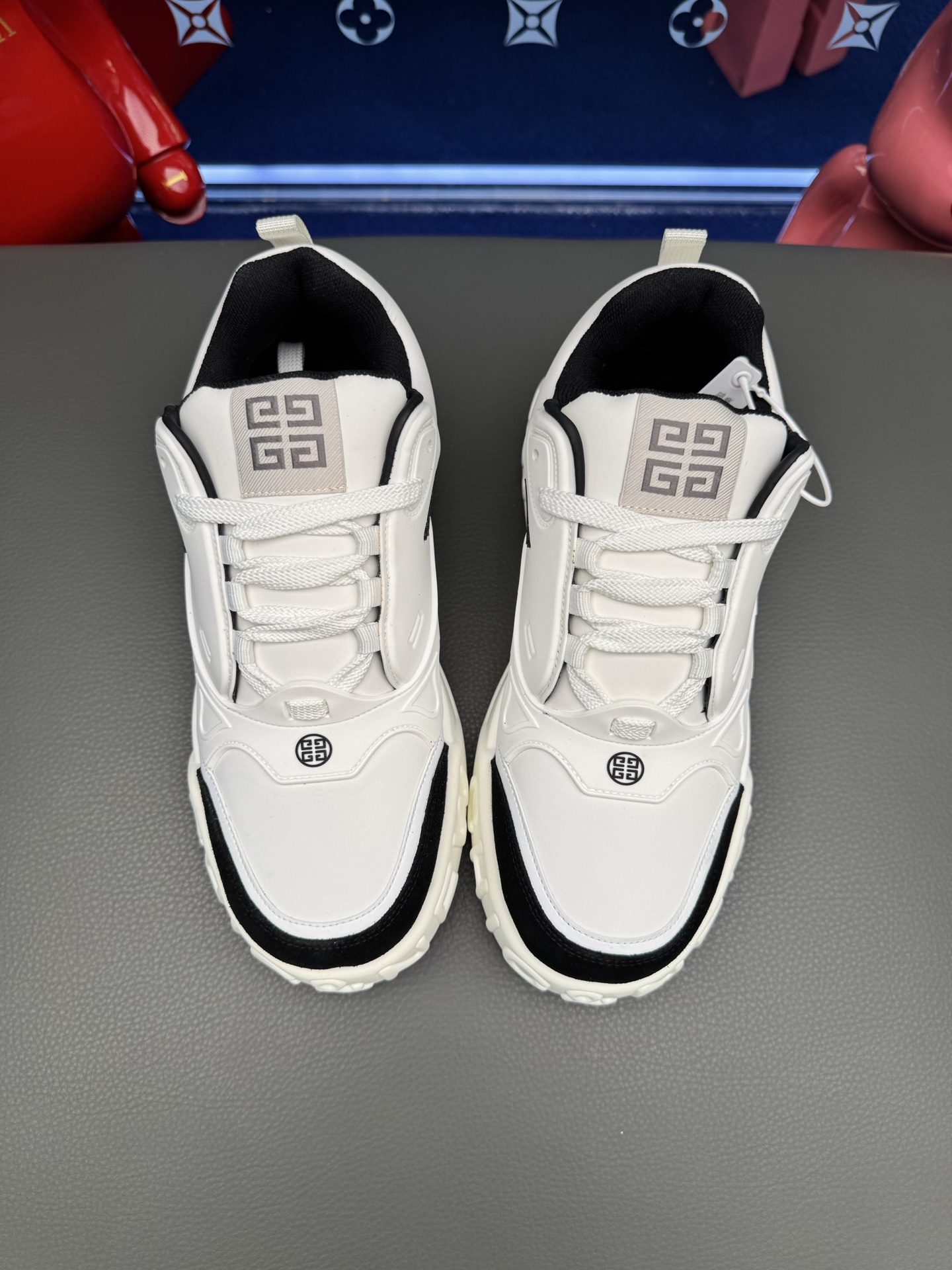 Giày Givenchy_thumbnail_2