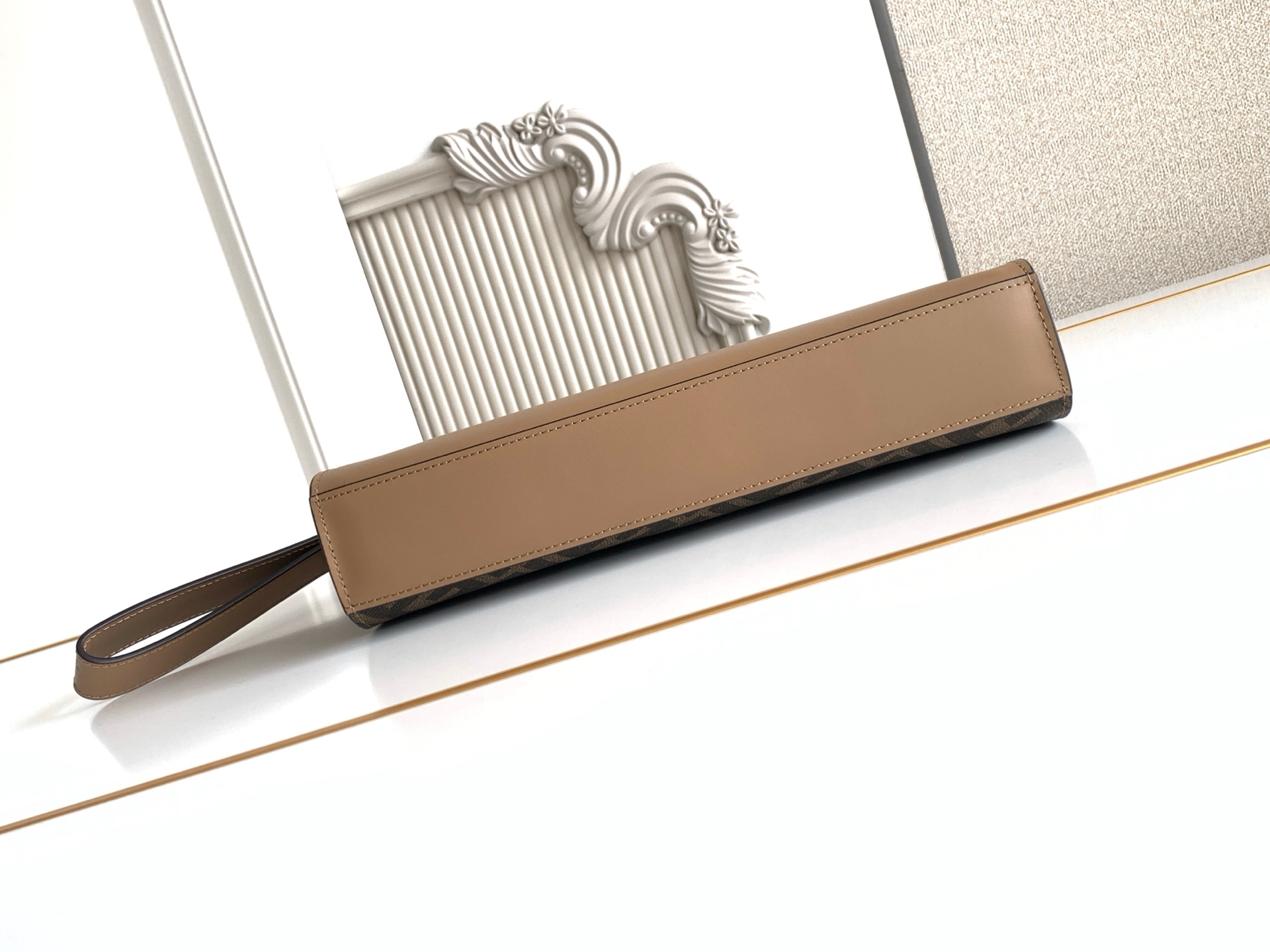 Cluth Fendi _thumbnail_5