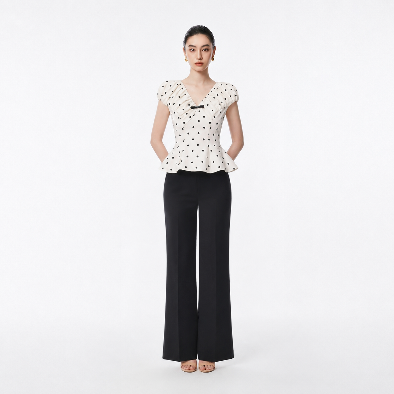 ELARA TOP