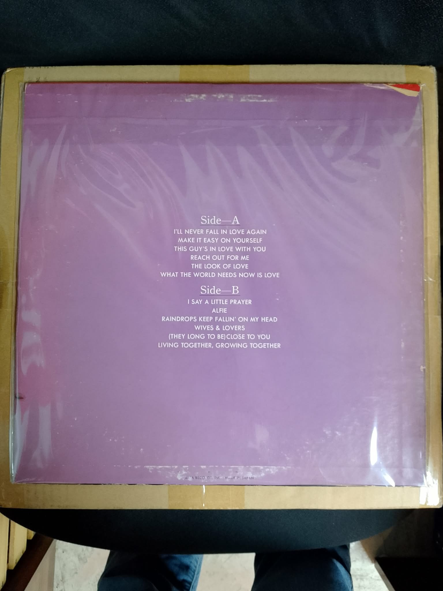 BURT BACHARACH - GREATEST HITS_thumbnail_1