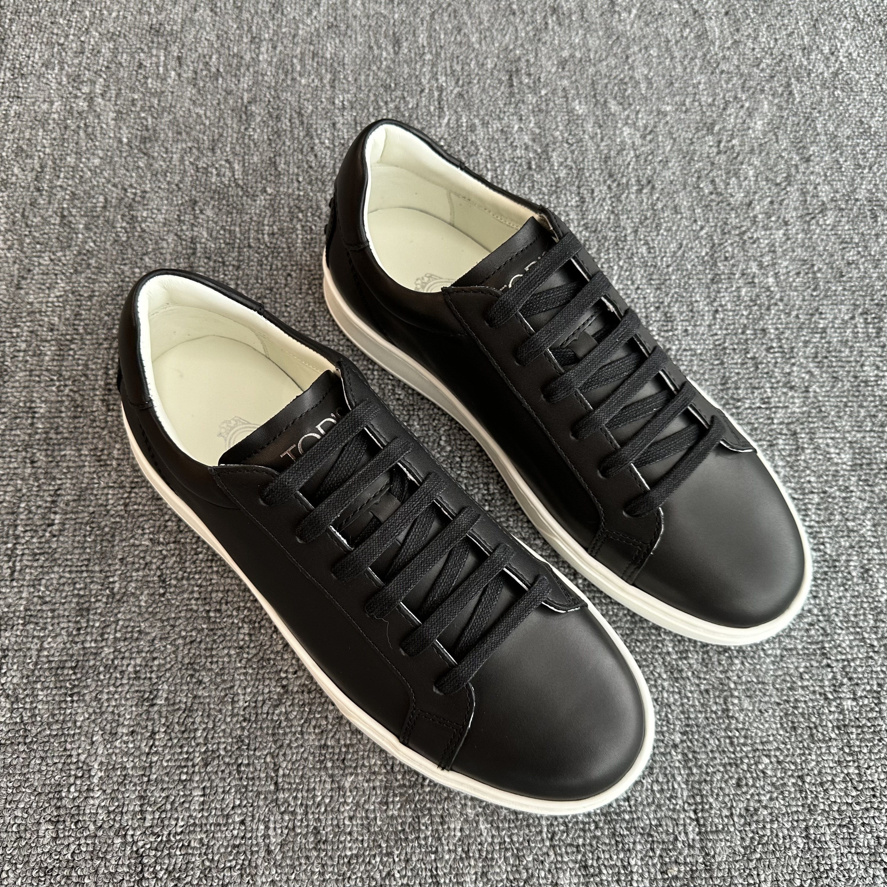 Giày TODS_thumbnail_2