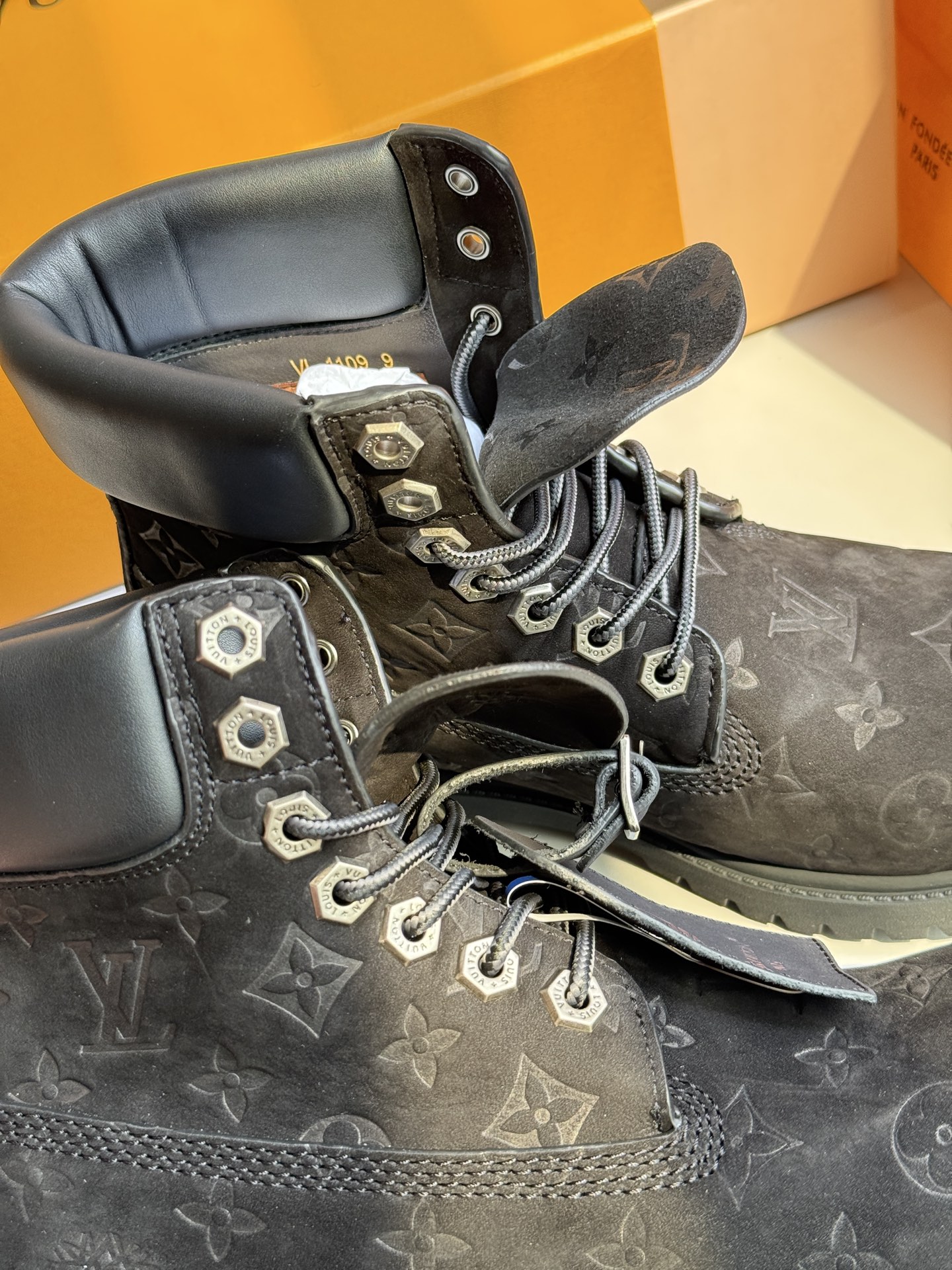 Giầy Boot LV × Timberland_thumbnail_3