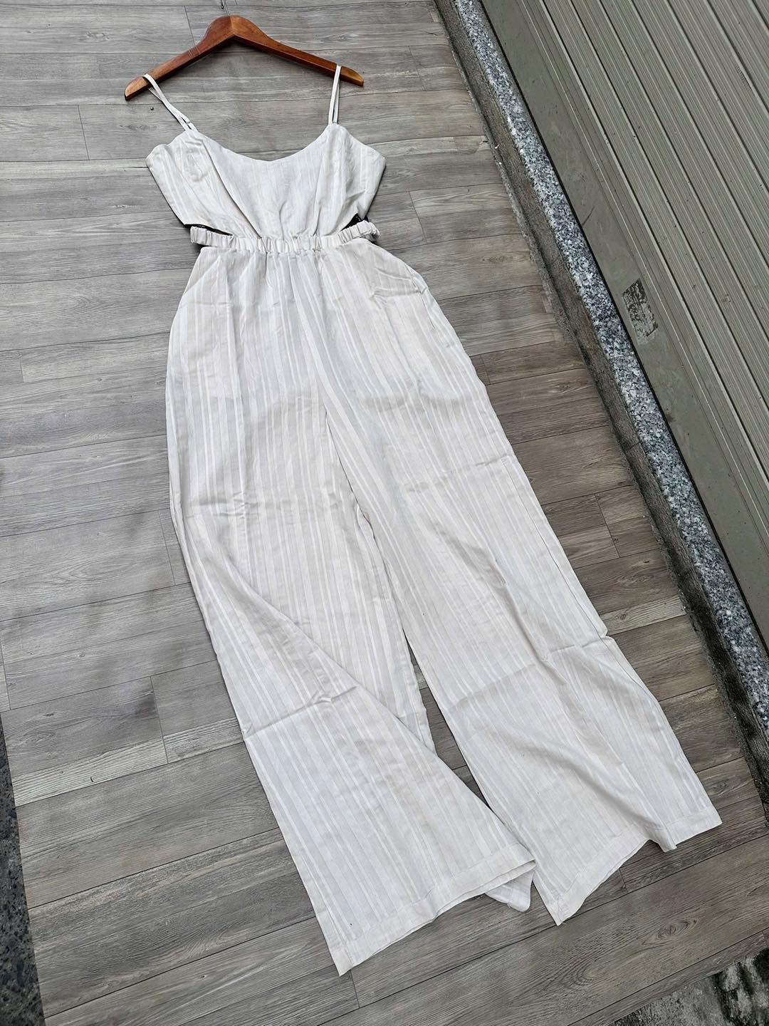 jumpsuit F21 dư xịn