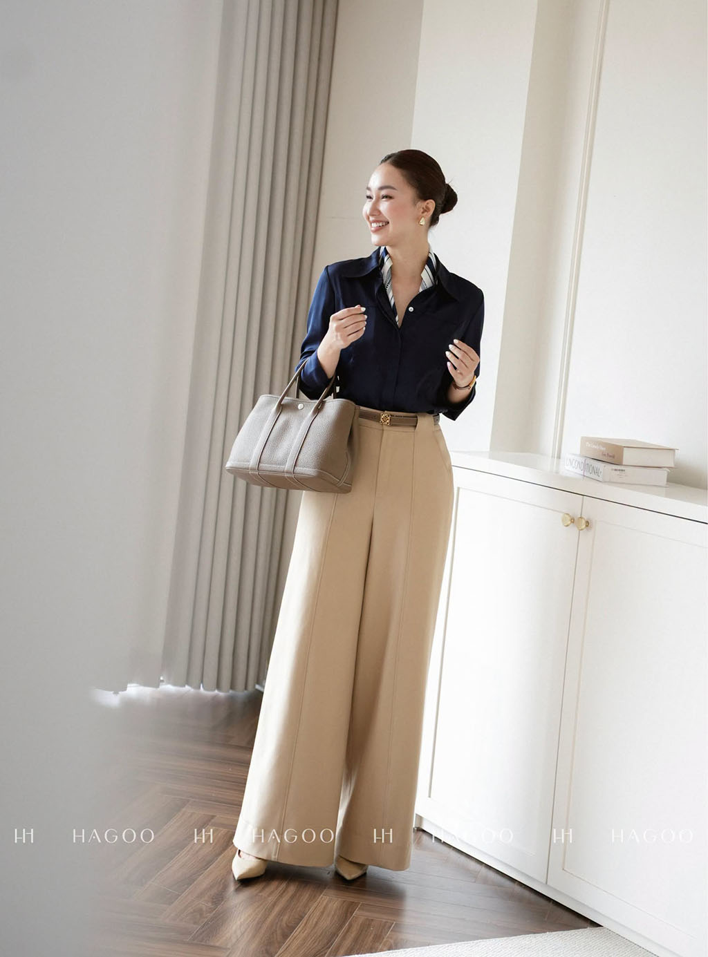 Straight leg pants with matching pants