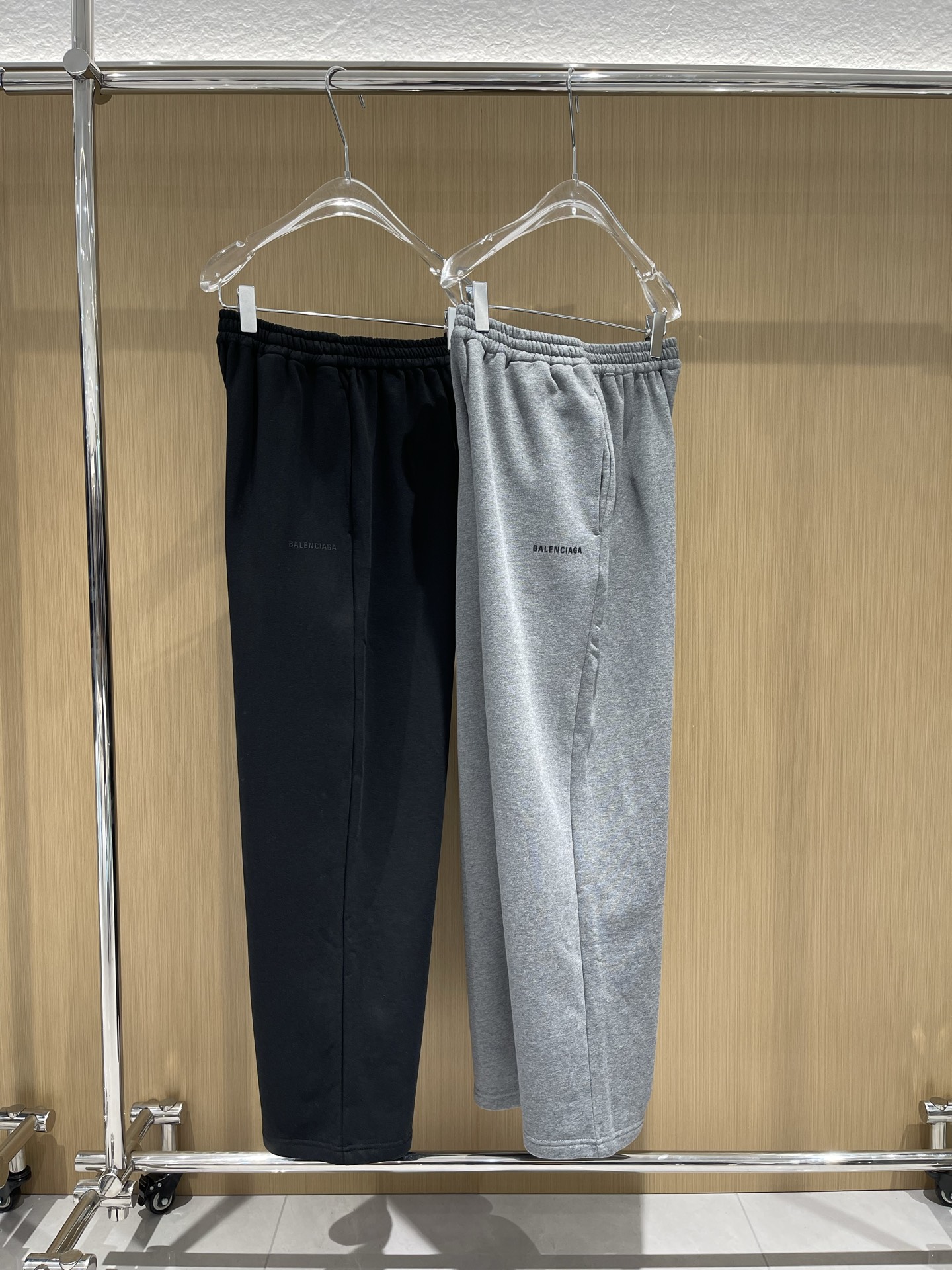 Quần Nỉ Balenciaga_thumbnail_0