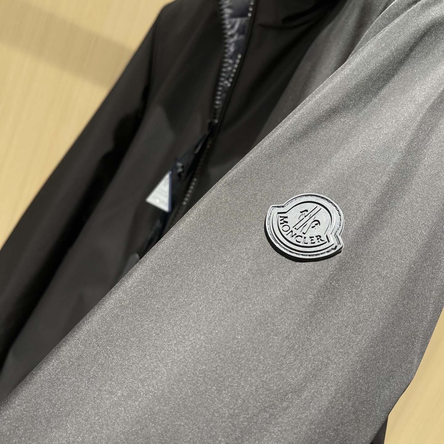 Áo Khoác Moncler_thumbnail_3
