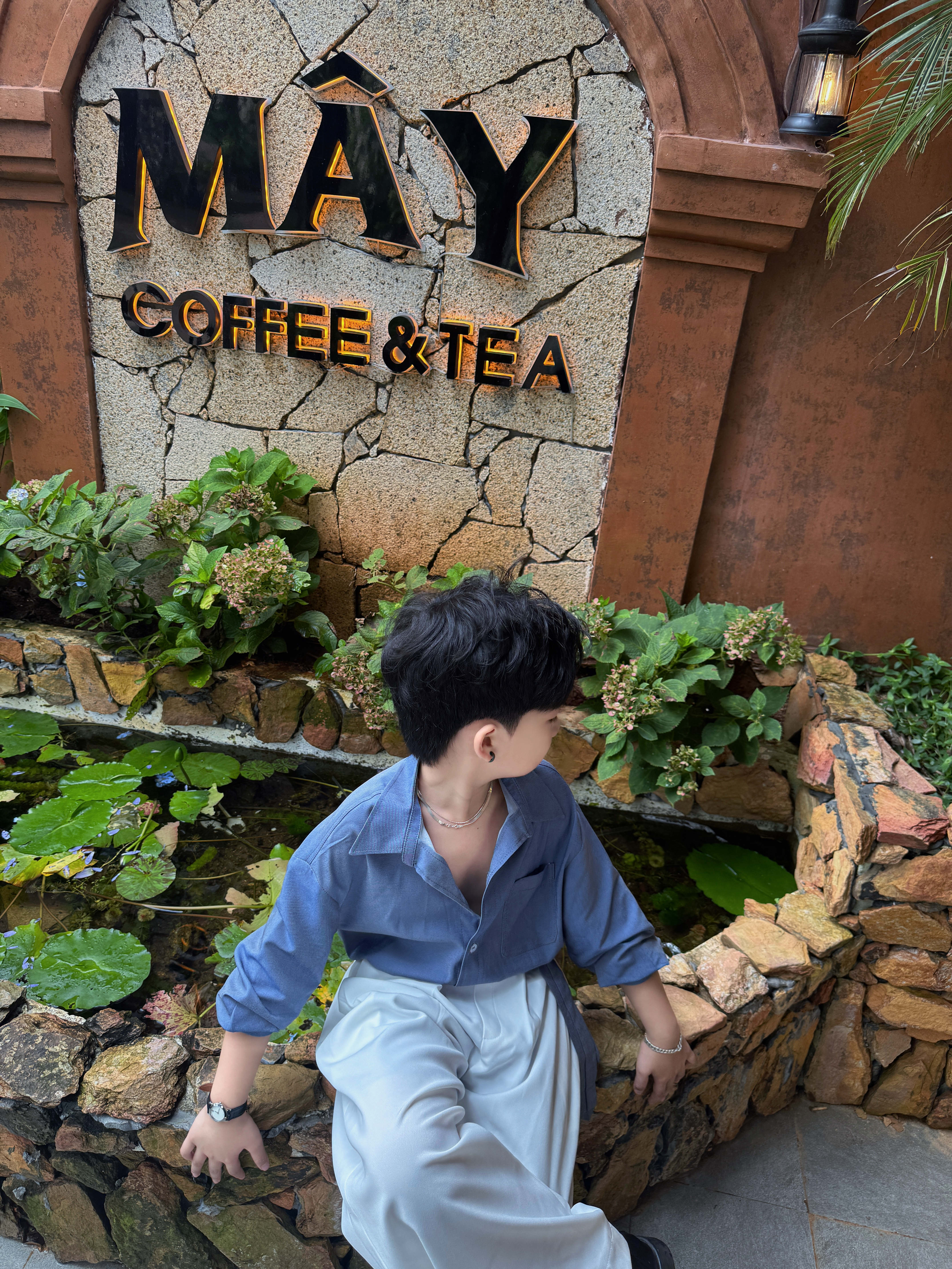 Áo Xanh Kèm Dây Cột, Quần Suông Trắng Cho Bé Trai, Bé Gái._thumbnail_5