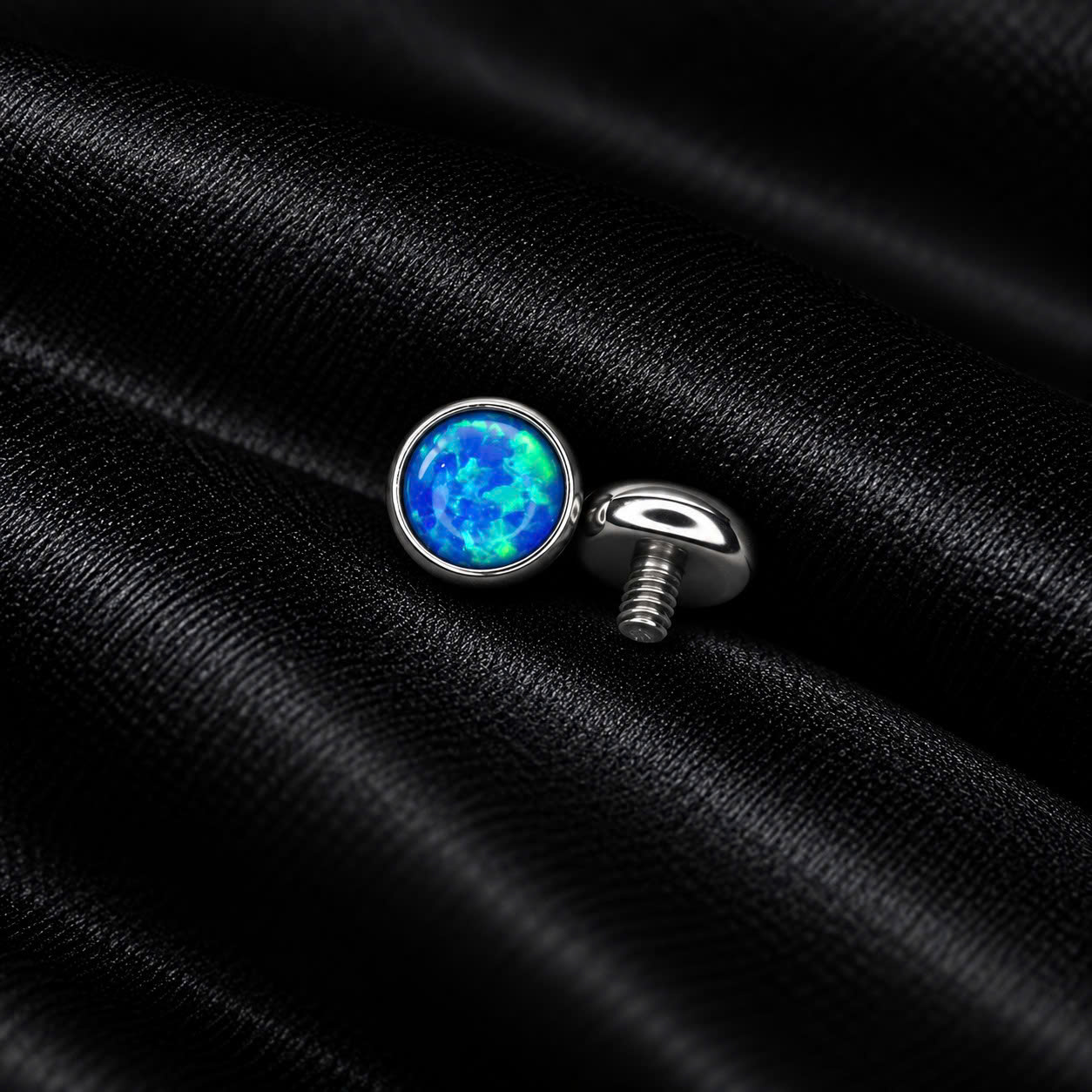 Charm cấy thép y tế opal xanh size 4 thân 1.6