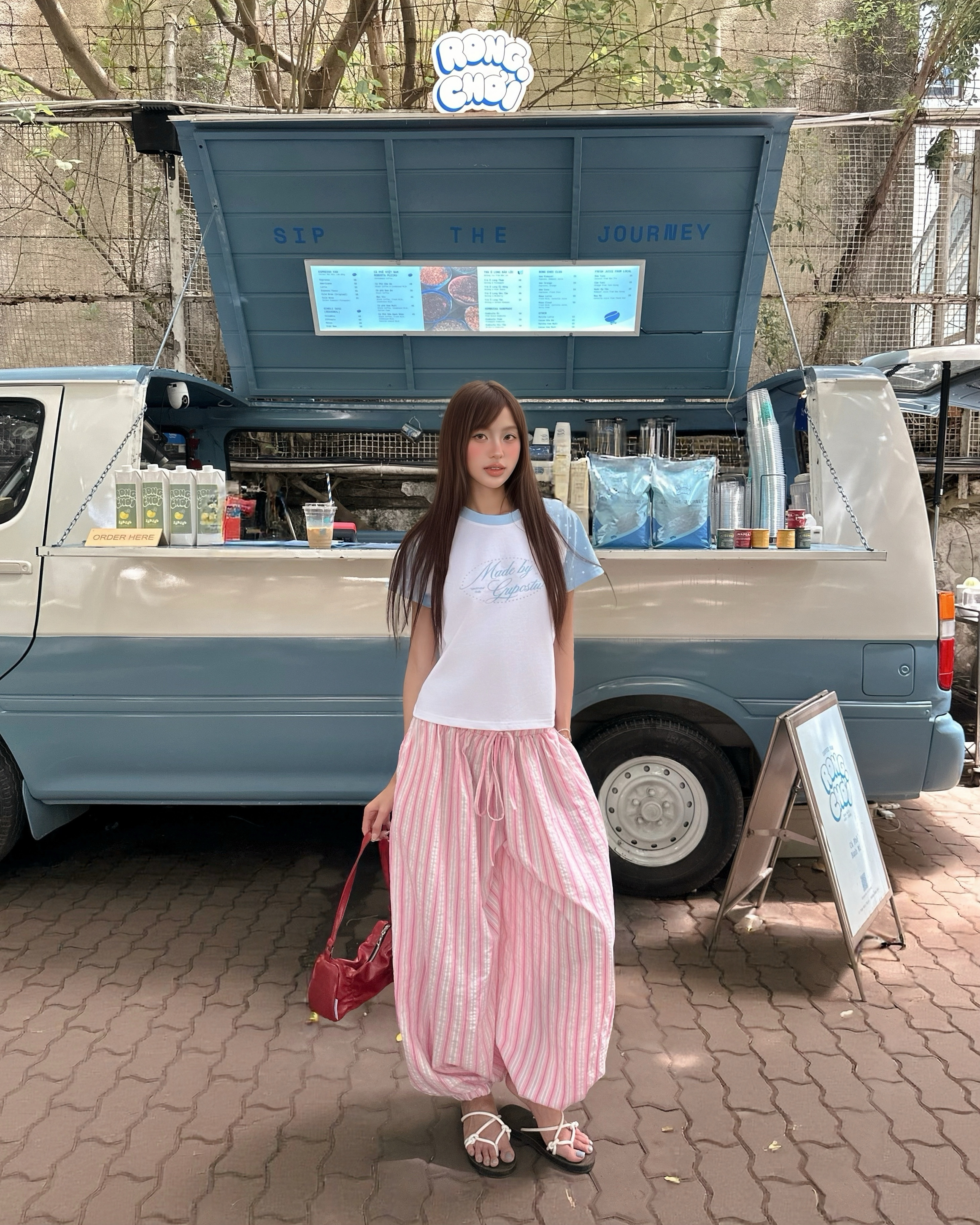 Quần Dài Kẻ Ống Rộng 𝙂𝙐𝙋𝙊 𝙎𝙚𝙖𝙨𝙞𝙙𝙚 𝘽𝙖𝙡𝙡𝙤𝙤𝙣 𝙋𝙖𝙣𝙩𝙨 Form Rộng Ống Bo Gấu - QDK01