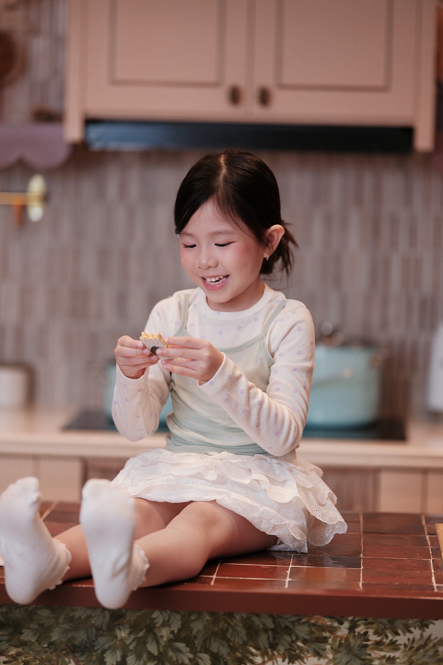 Faye Layered Long Sleeve Top_thumbnail_6