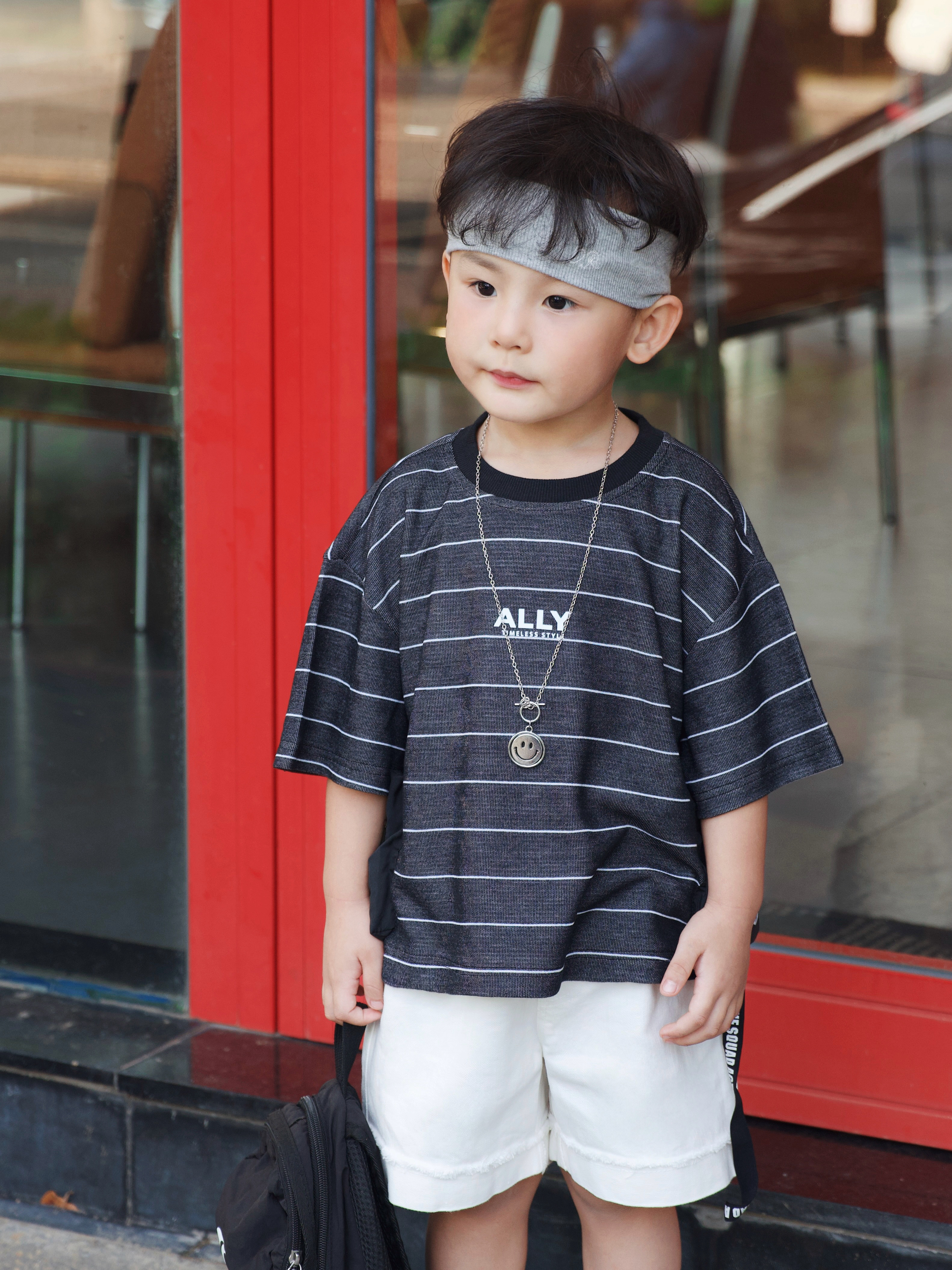 S66 - Áo thun đen túi hộp
