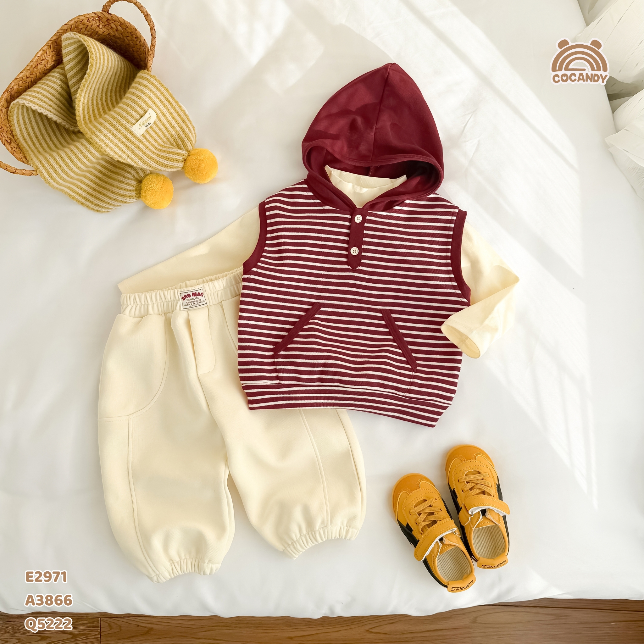 Áo gile kẻ ĐỎ TRẮNG hoodie