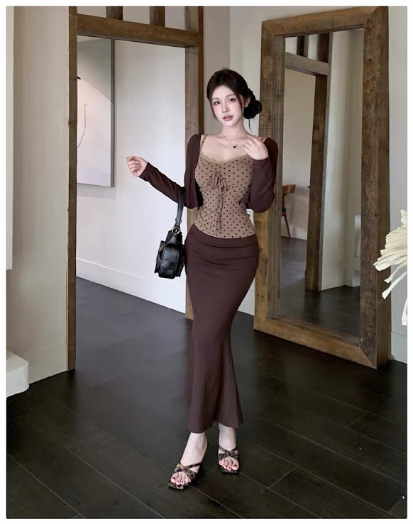 Lucas - Set áo 2 dây chấm bi viền ren buộc nơ ngực + áo cardigan thun + chân váy thun maxi_thumbnail_2