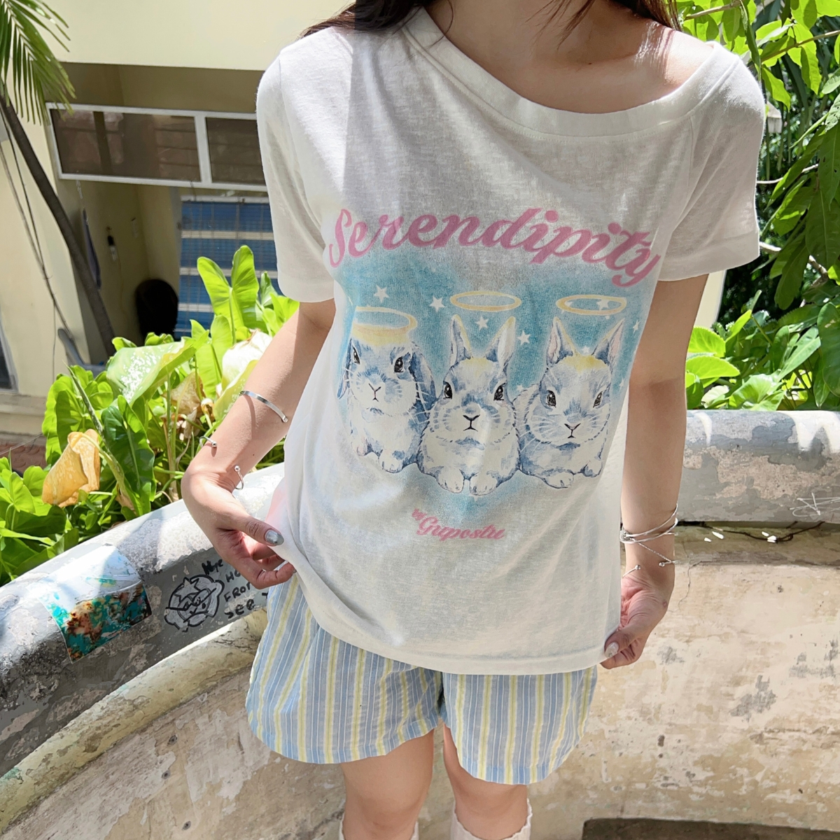 Áo Thun Lệch Vai 𝙂𝙐𝙋𝙊 𝘽𝙪𝙣𝙣𝙮 𝙎𝙚𝙧𝙚𝙣𝙙𝙞𝙥𝙞𝙩𝙮 Form Rộng Cổ Thuyền Trễ Vai Thun Xược Mỏng Nhẹ Y2K - ATX01_thumbnail_4