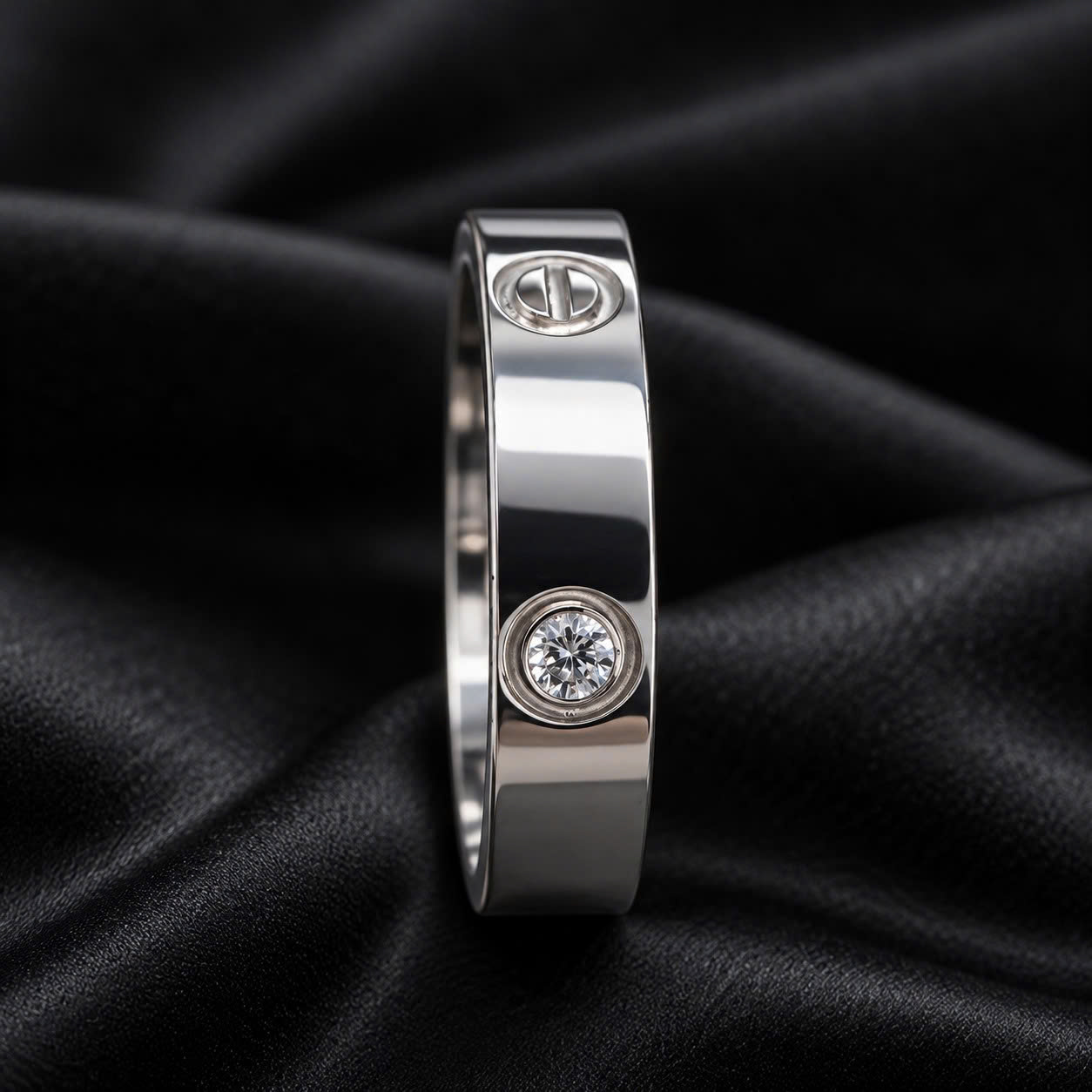 nhẫn kiểu hiệu cartier kim cương trắng rải size 7_thumbnail_1
