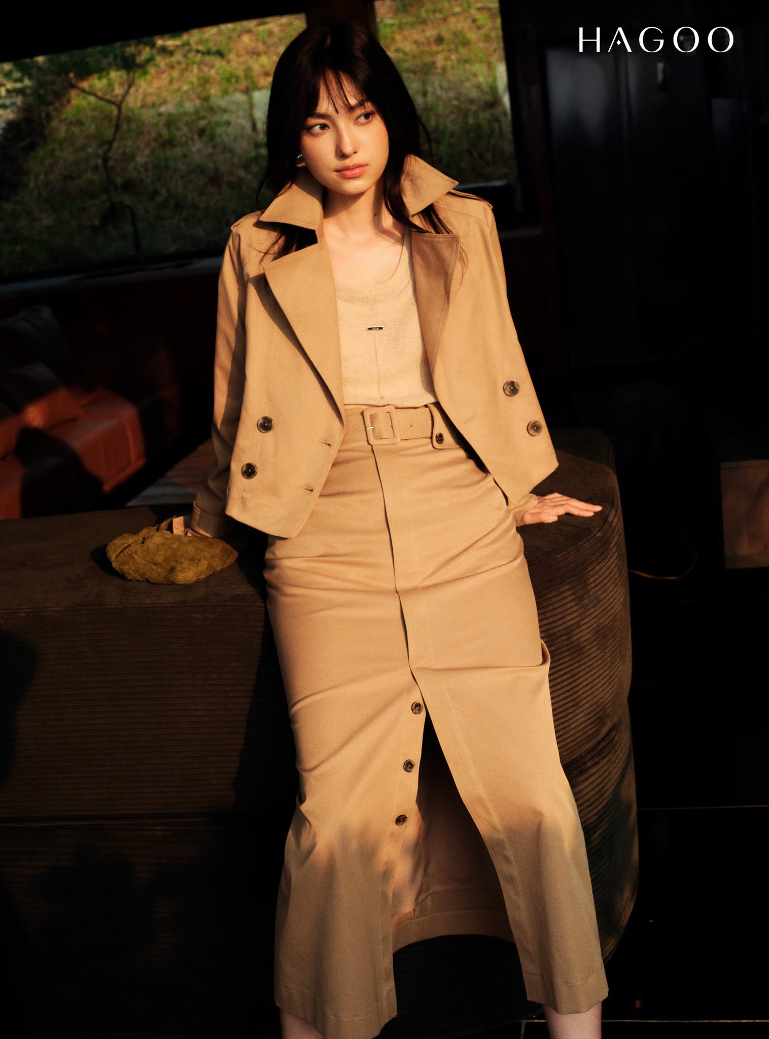 Skirt panjang HAGOO A-line dengan pinggang flap