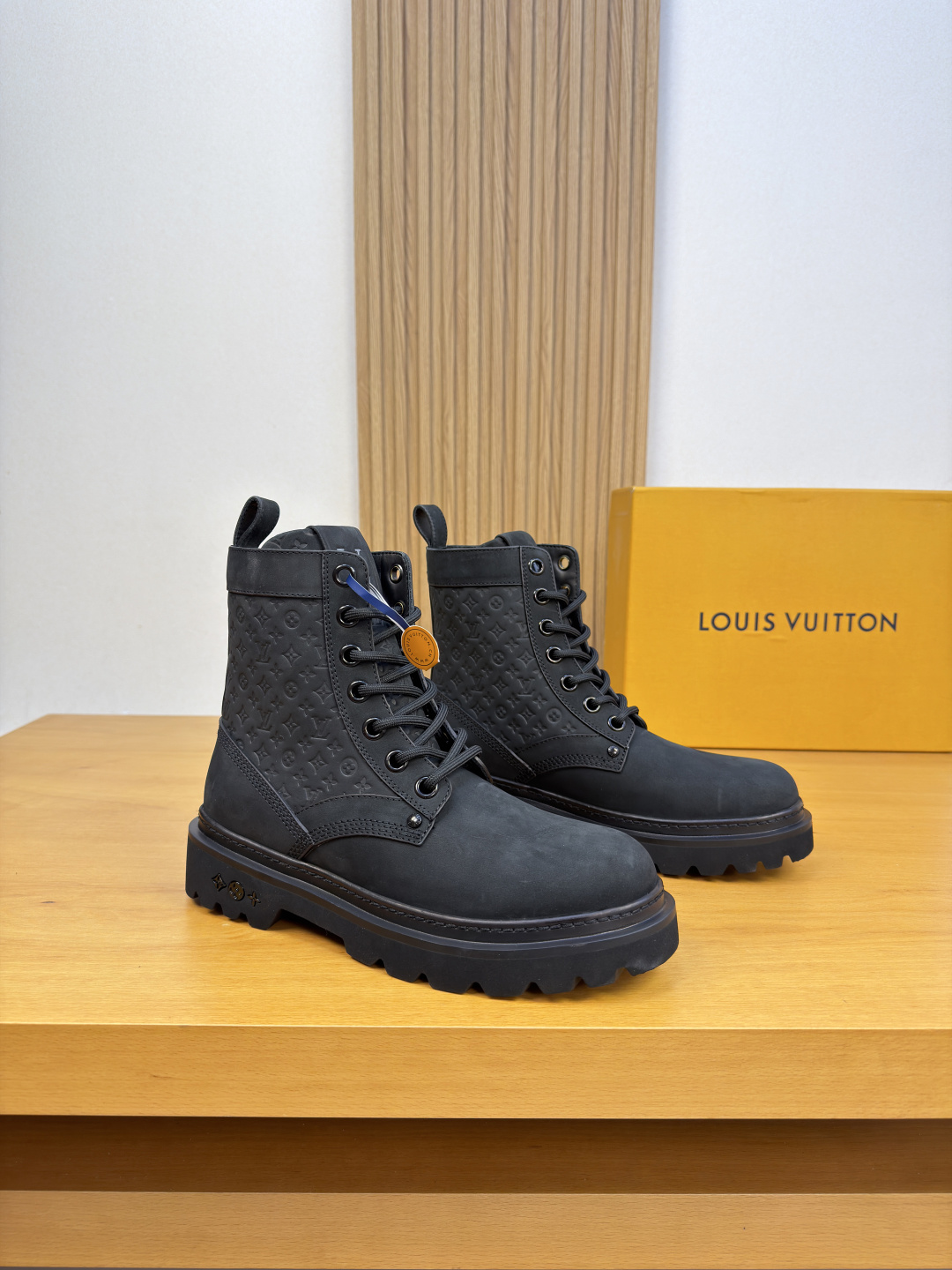 Giầy Boot LV 