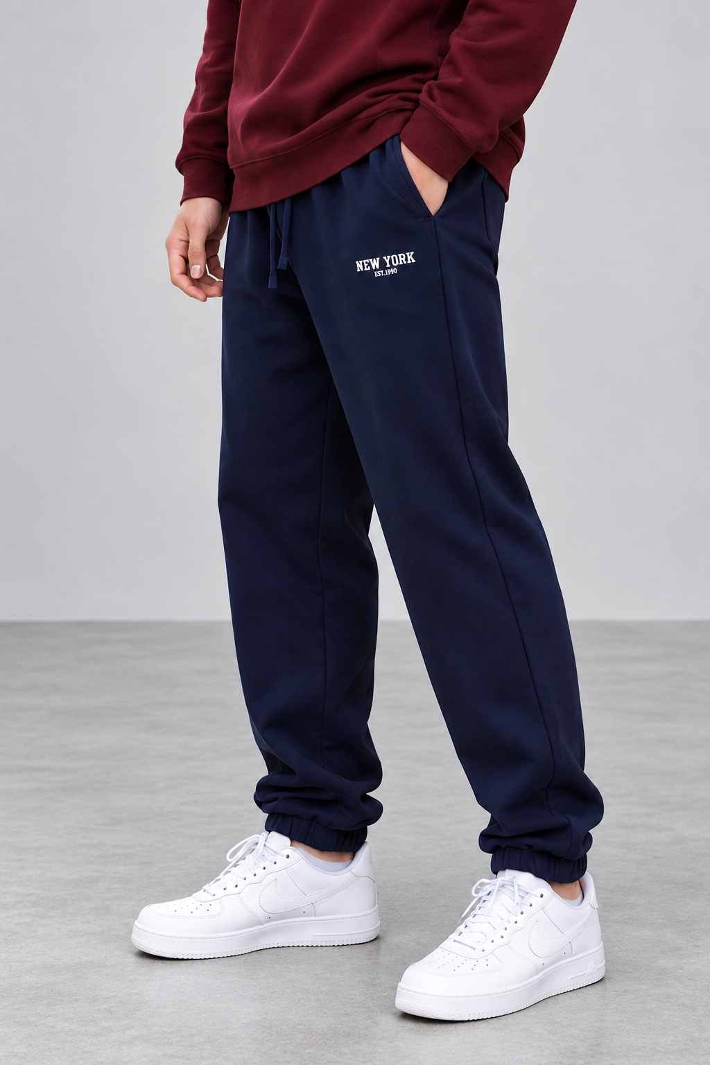 Quần nỉ jogger nam tuổi teen xanh navy
