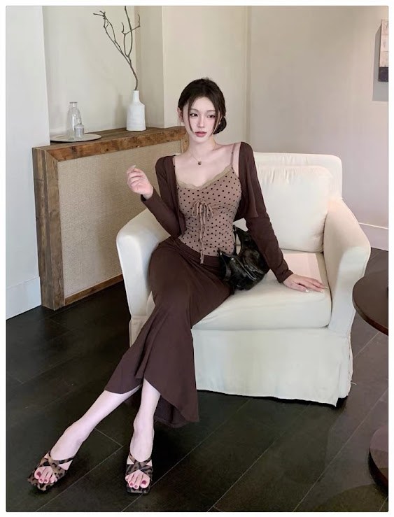 Lucas - Set áo 2 dây chấm bi viền ren buộc nơ ngực + áo cardigan thun + chân váy thun maxi_thumbnail_5