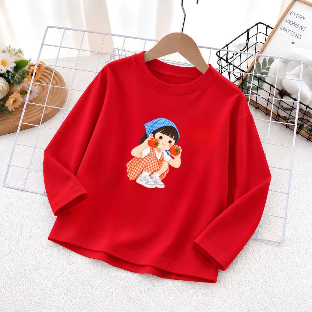 Áo thun dài tay bé gái in hình Cô gái cầm quả cà chua - Loza KT3800_thumbnail_6