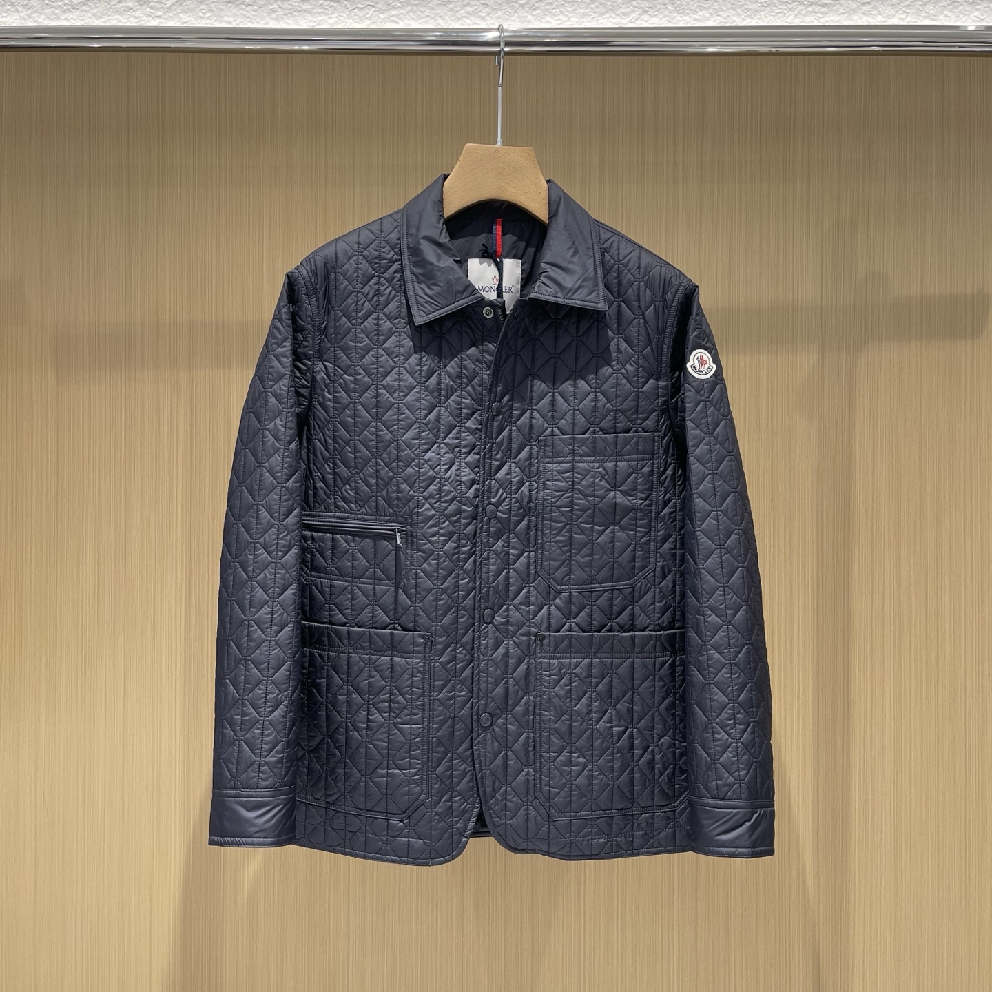Áo Khoác Moncler