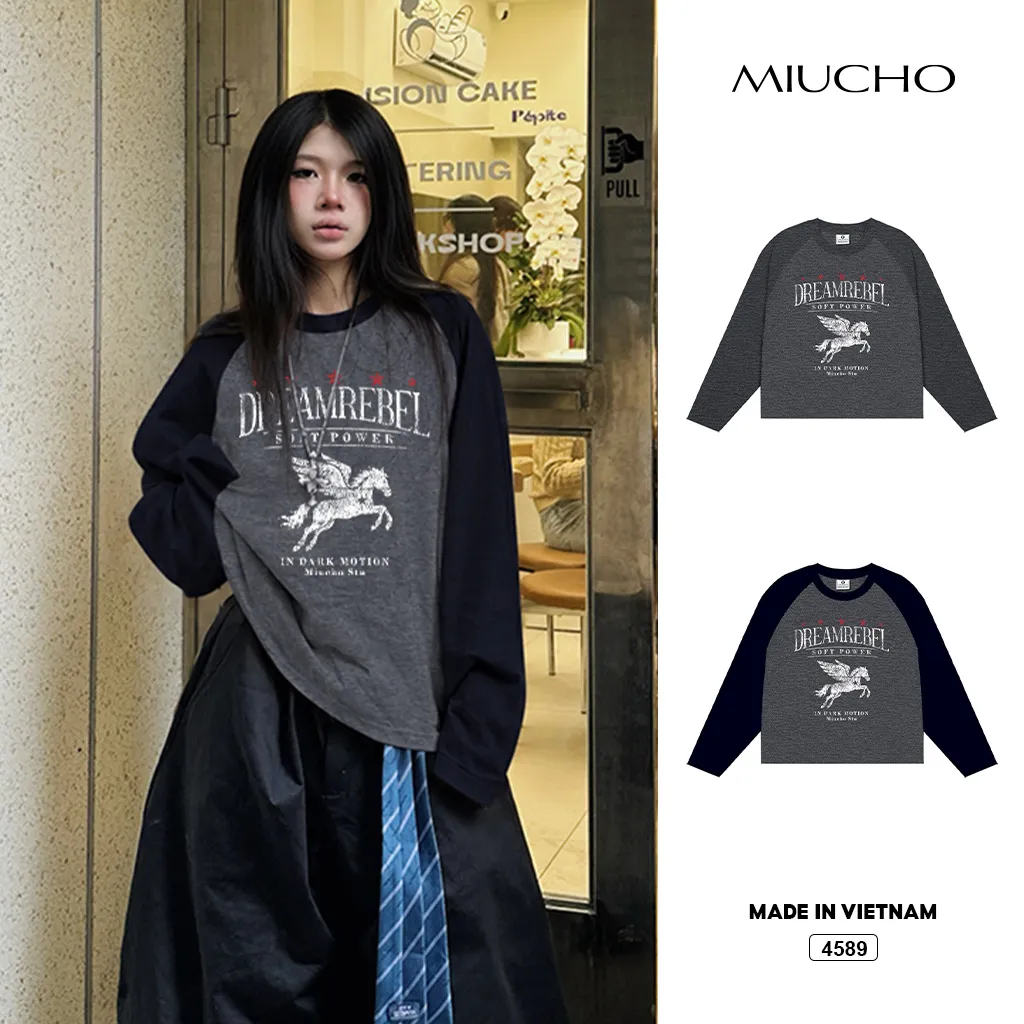 Áo thun dài tay phối màu Miucho hình ngựa phong cách vintage 4589