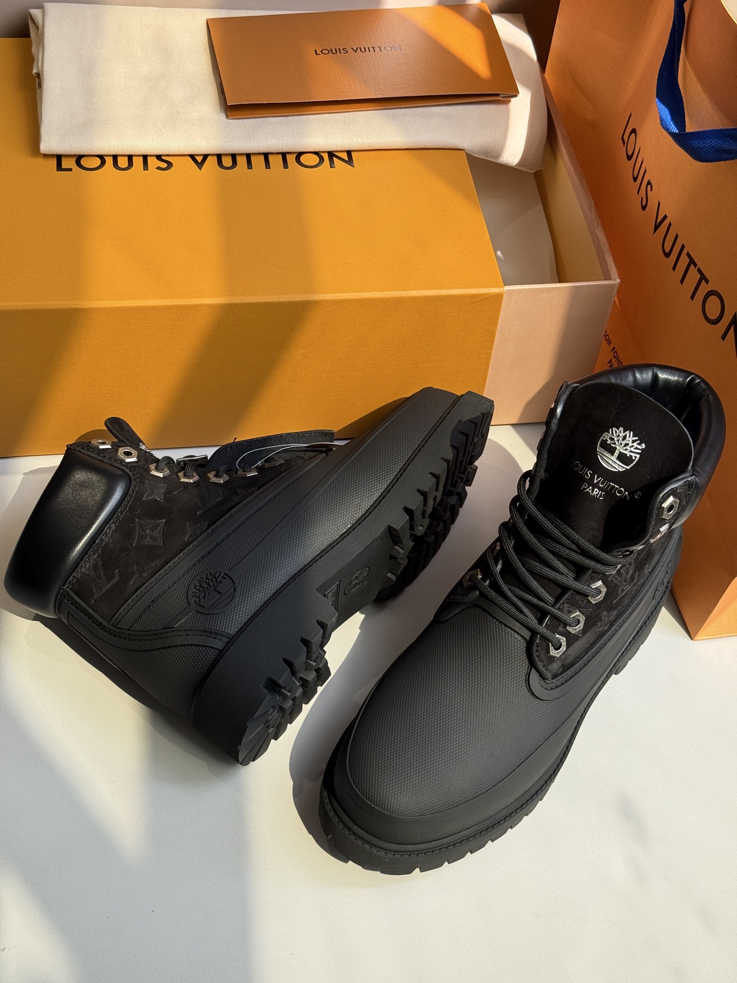 Giầy Boot LV × Timberland_thumbnail_4
