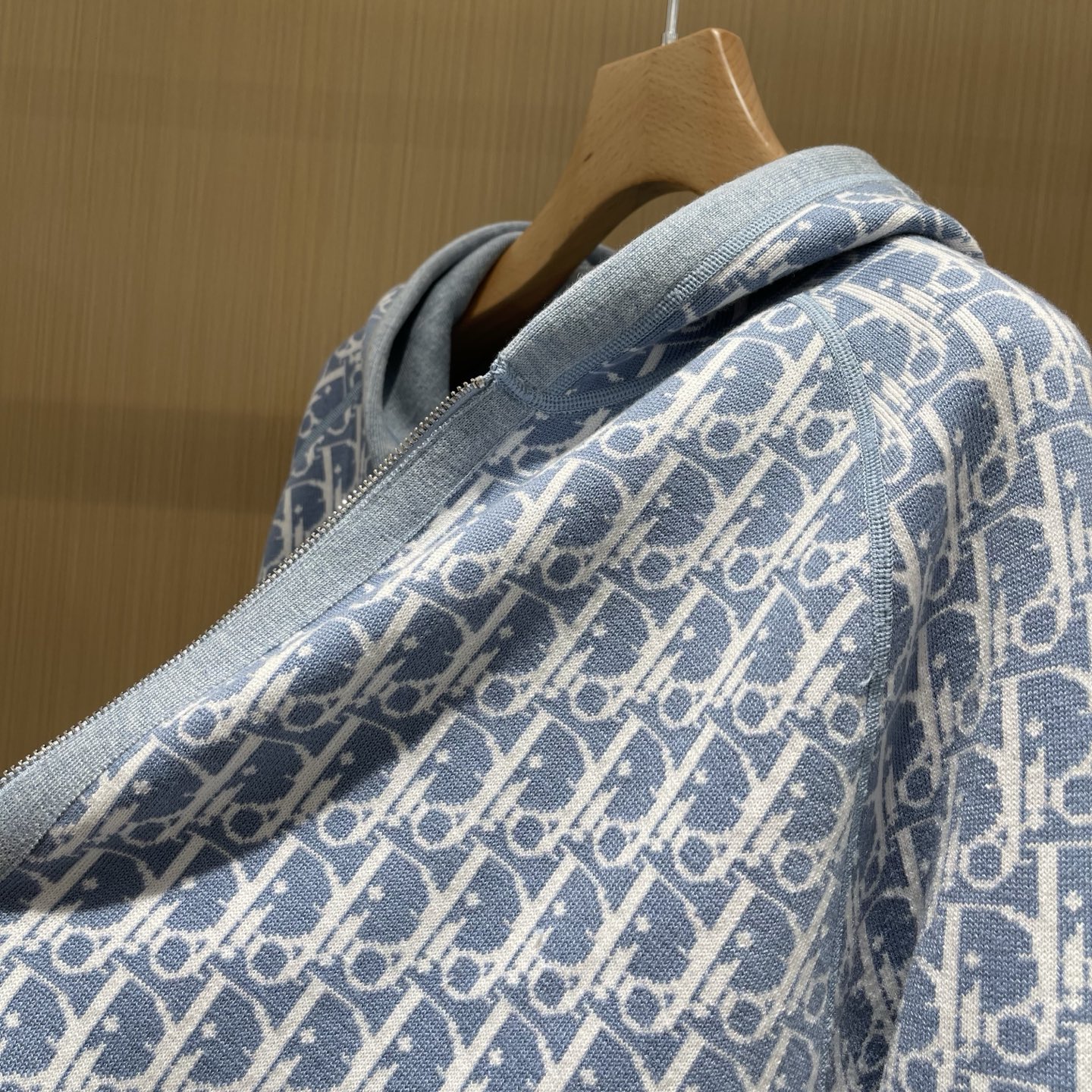 Áo Khoác Nỉ Dior