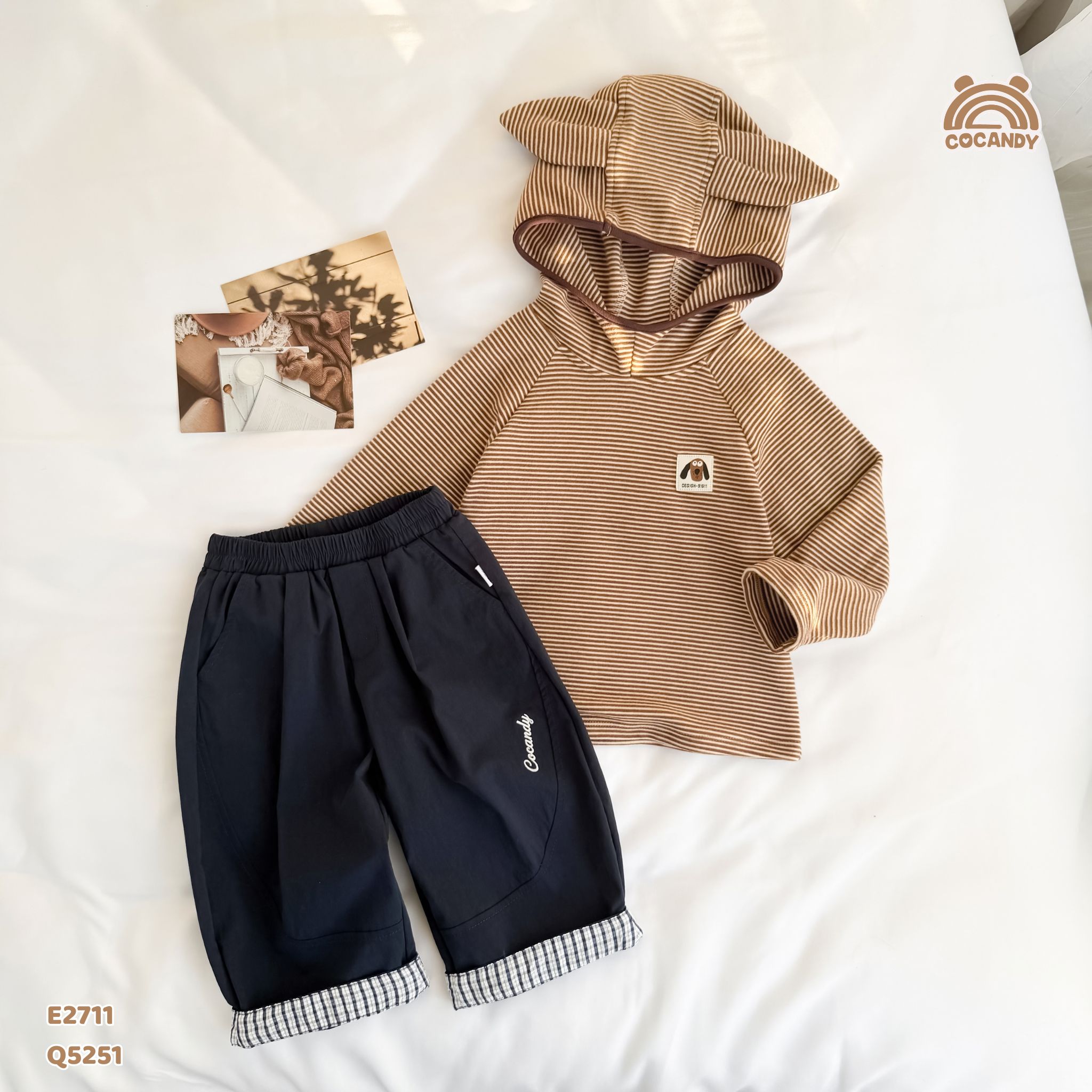 Áo hoodie kẻ NÂU mũ tai cún_thumbnail_1