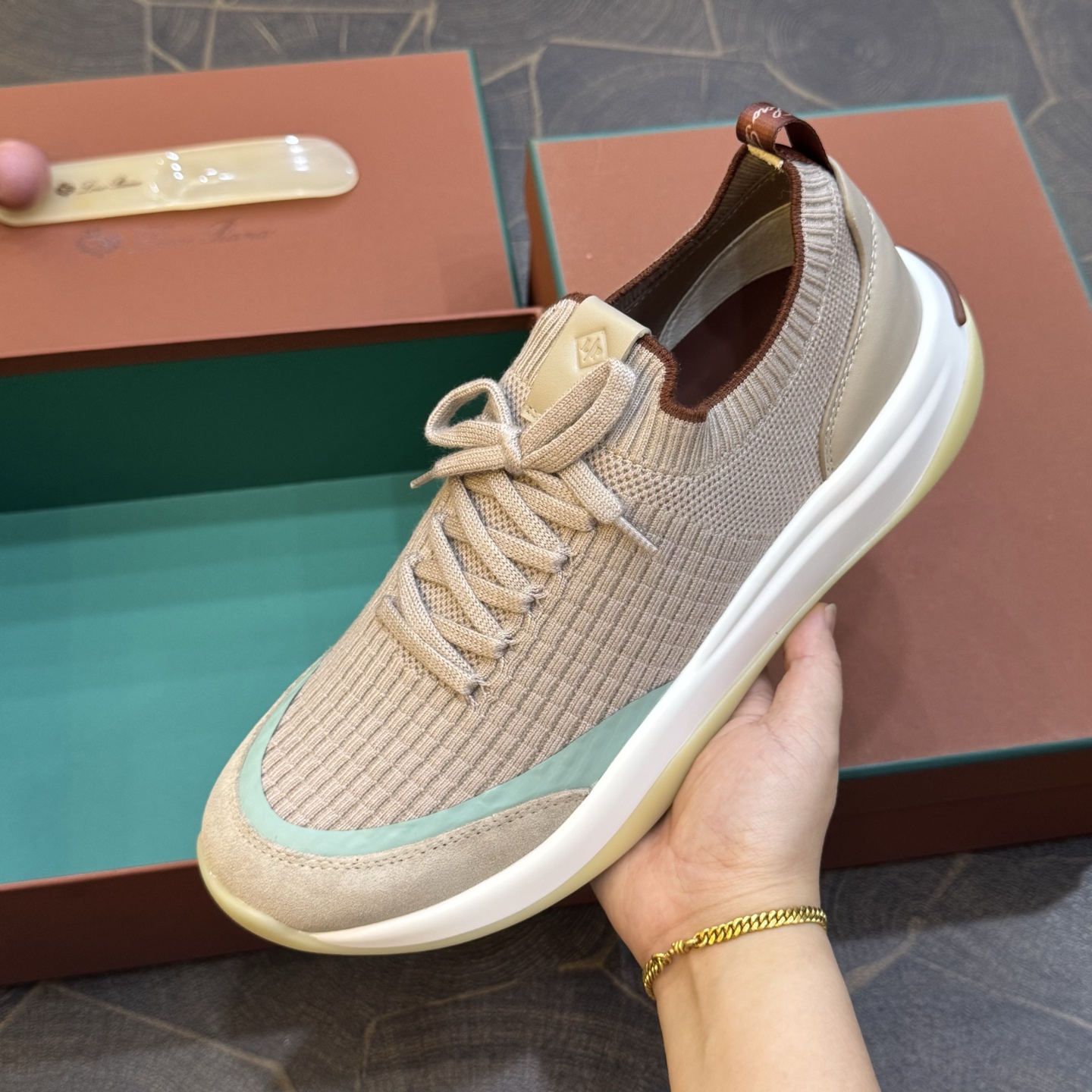 Giầy Loro_thumbnail_2