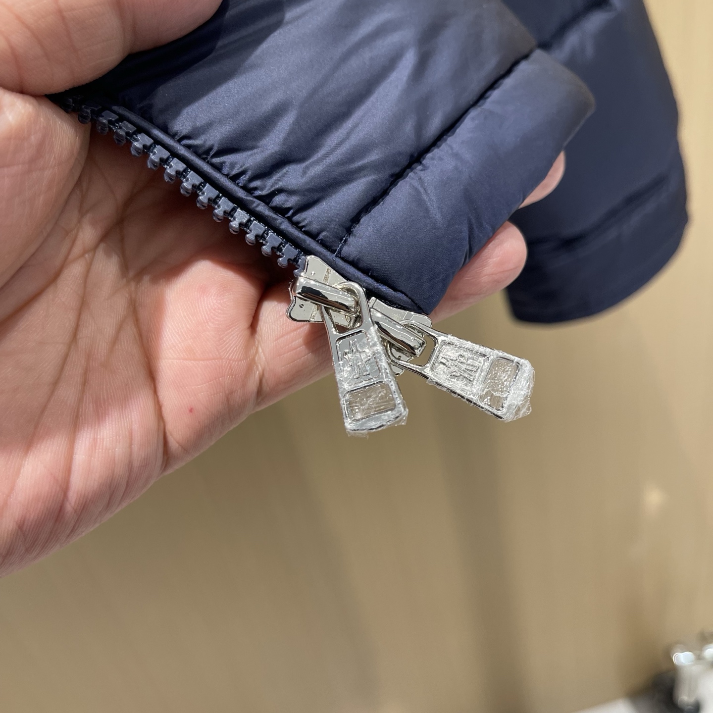 Áo Phao Moncler_thumbnail_9