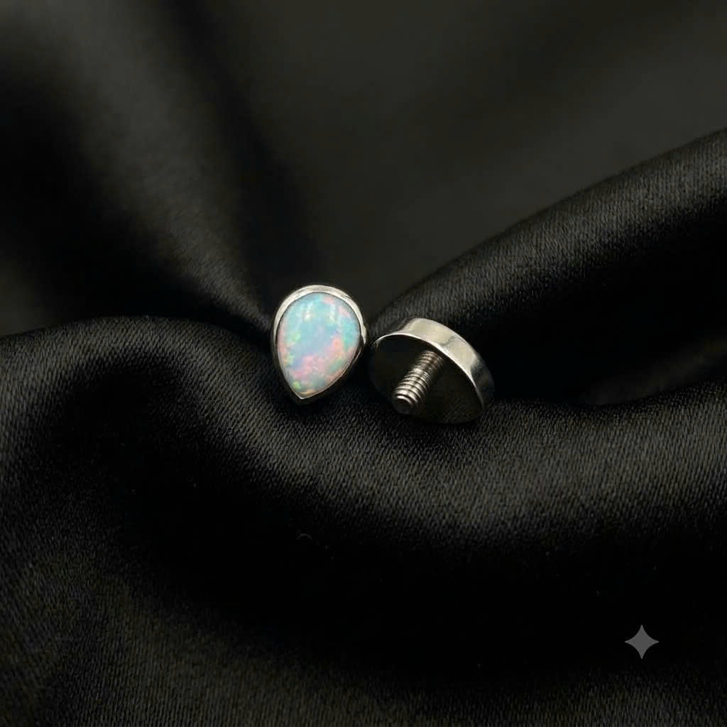 charm cấy titan đá opal trắng xanh giọt nước_thumbnail_3