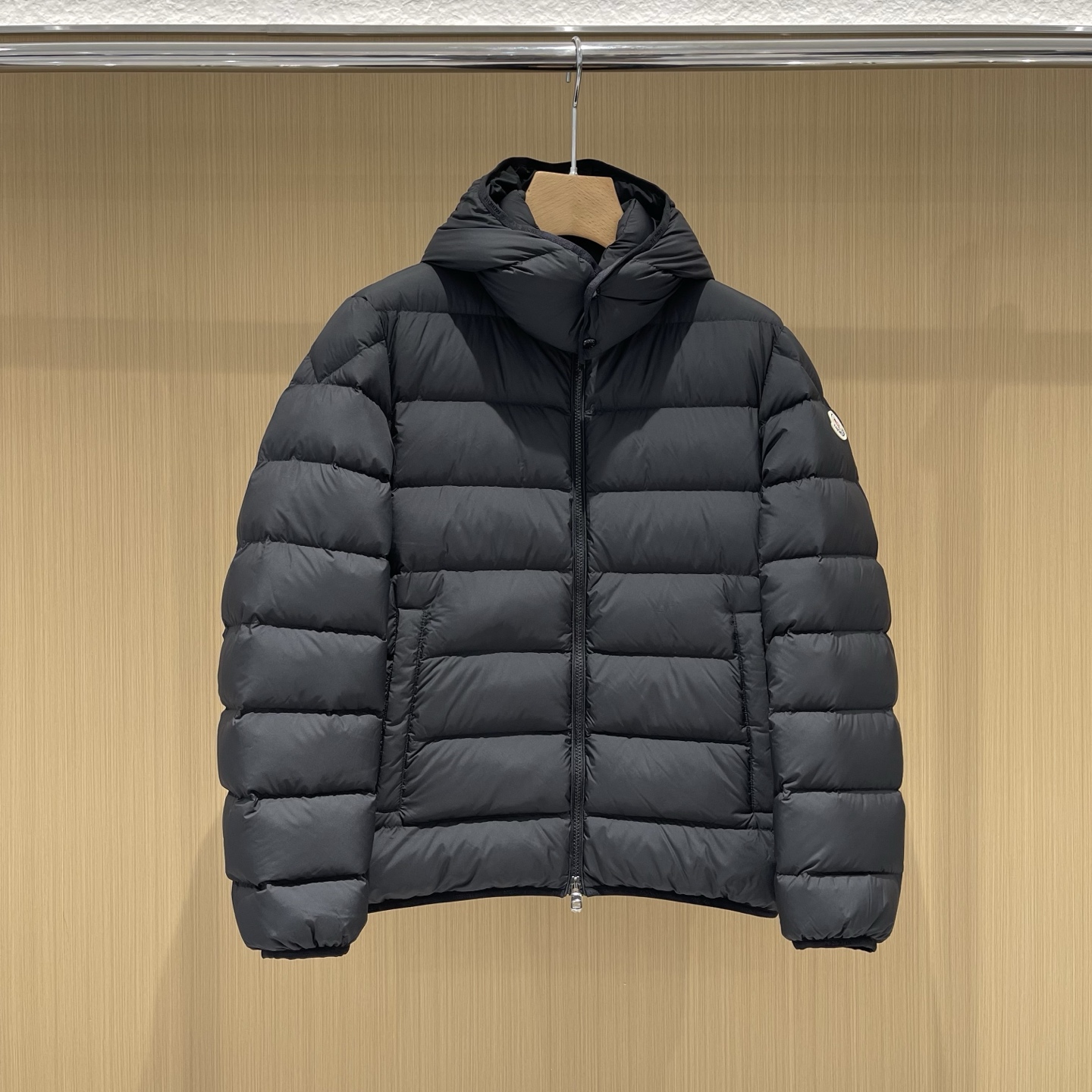 Áo Phao Moncler