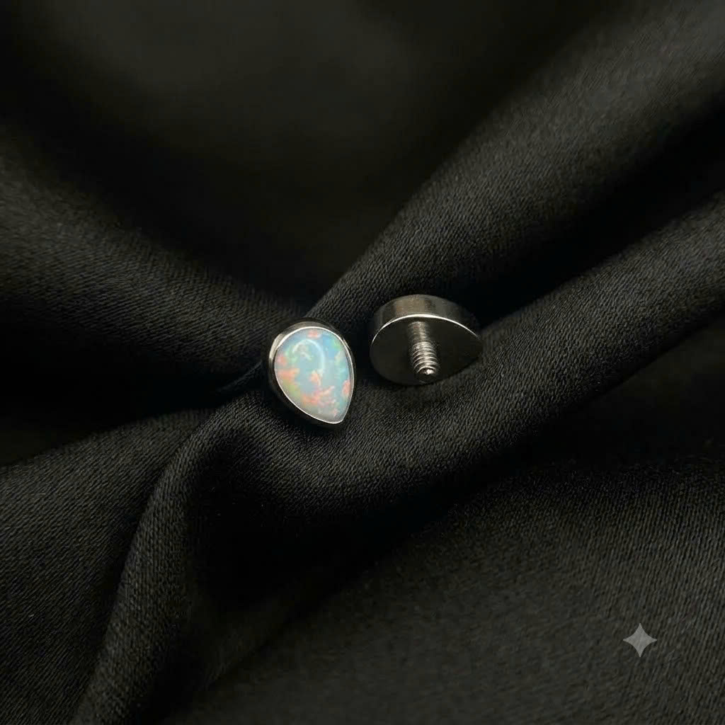 charm cấy titan đá opal trắng xanh giọt nước_thumbnail_2