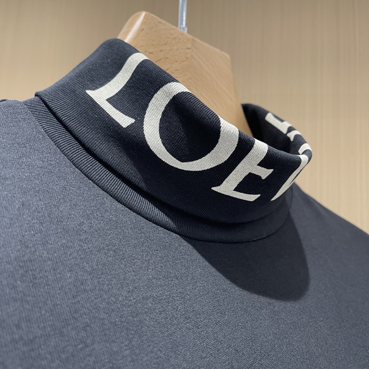 Áo Nỉ Loewe_thumbnail_5