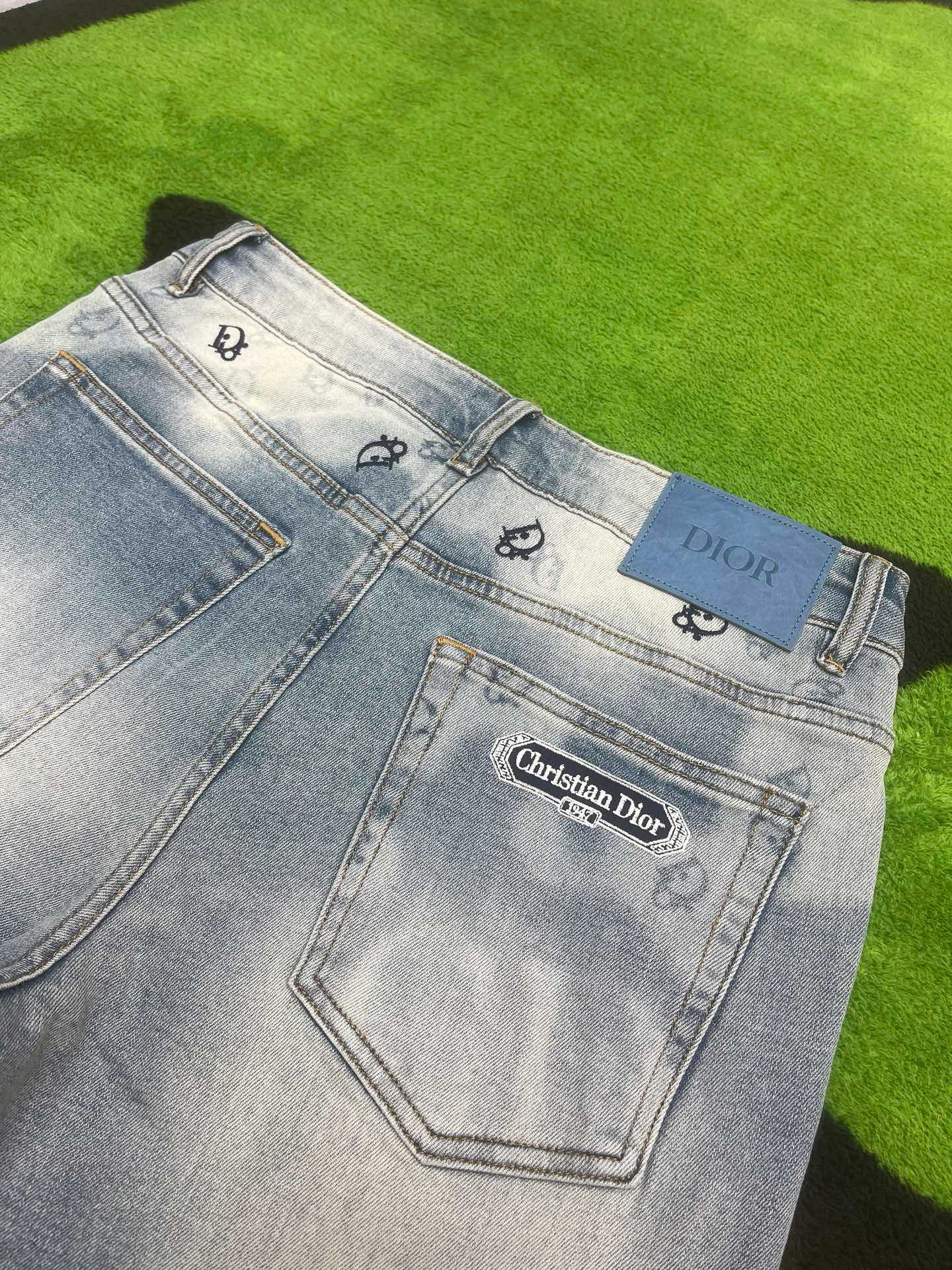 Quần Jean Dior_thumbnail_0