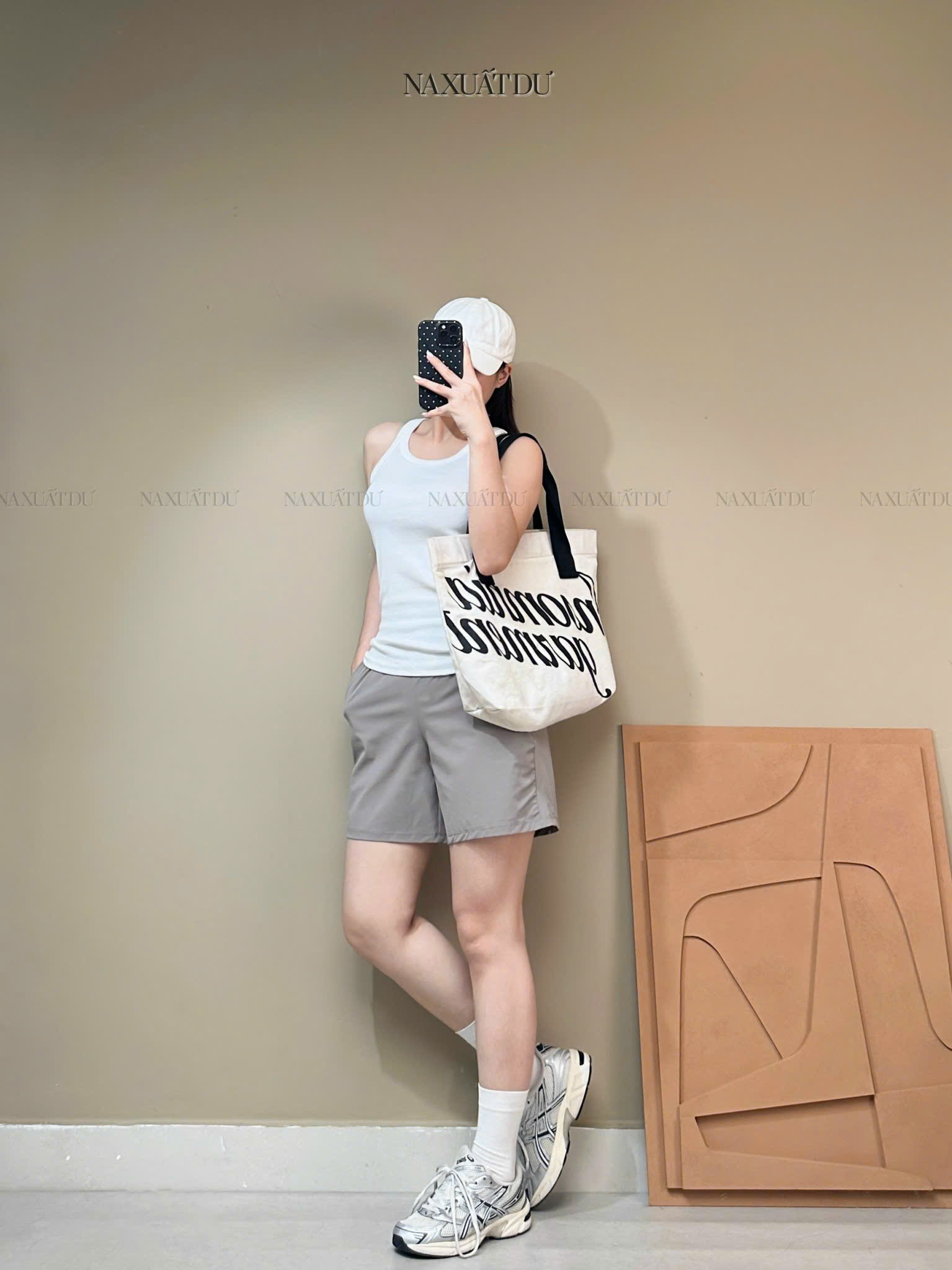 Quần short gió size S - Q234 (SALE)
