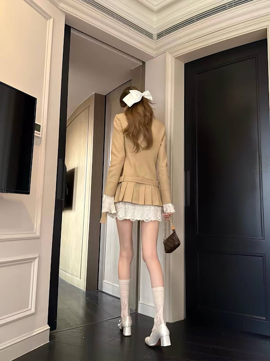 Lucas - Váy kaki cổ bẻ 2 hàng cúc bọc dài tay, cổ tay dài chân xếp ly xòe ngắn + belt cùng chất liệu_thumbnail_3