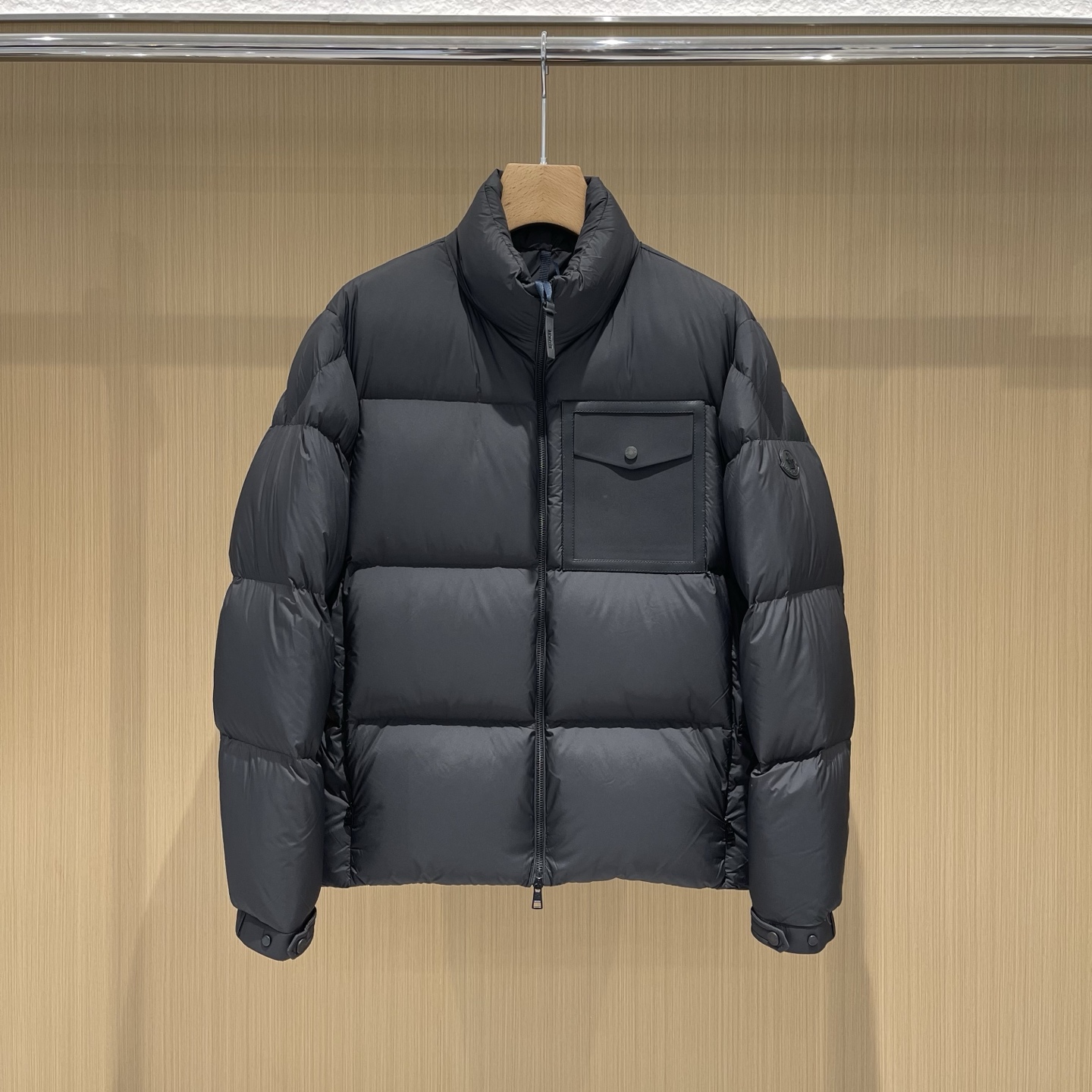 Áo Phao Moncler