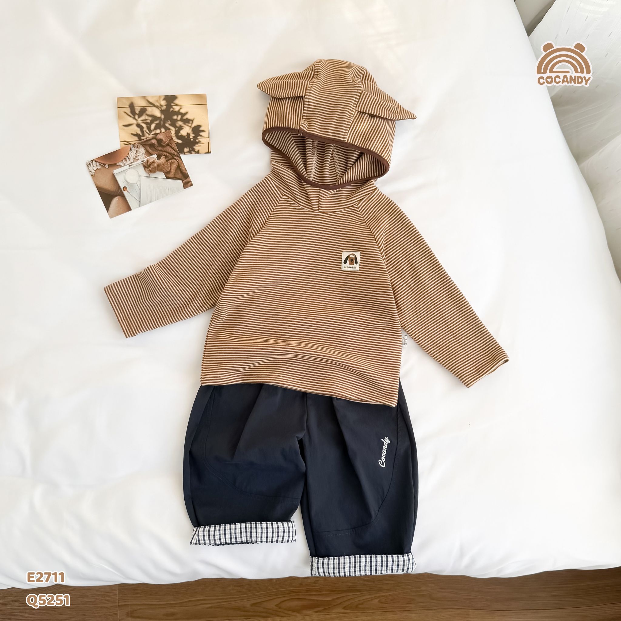 Áo hoodie kẻ NÂU mũ tai cún