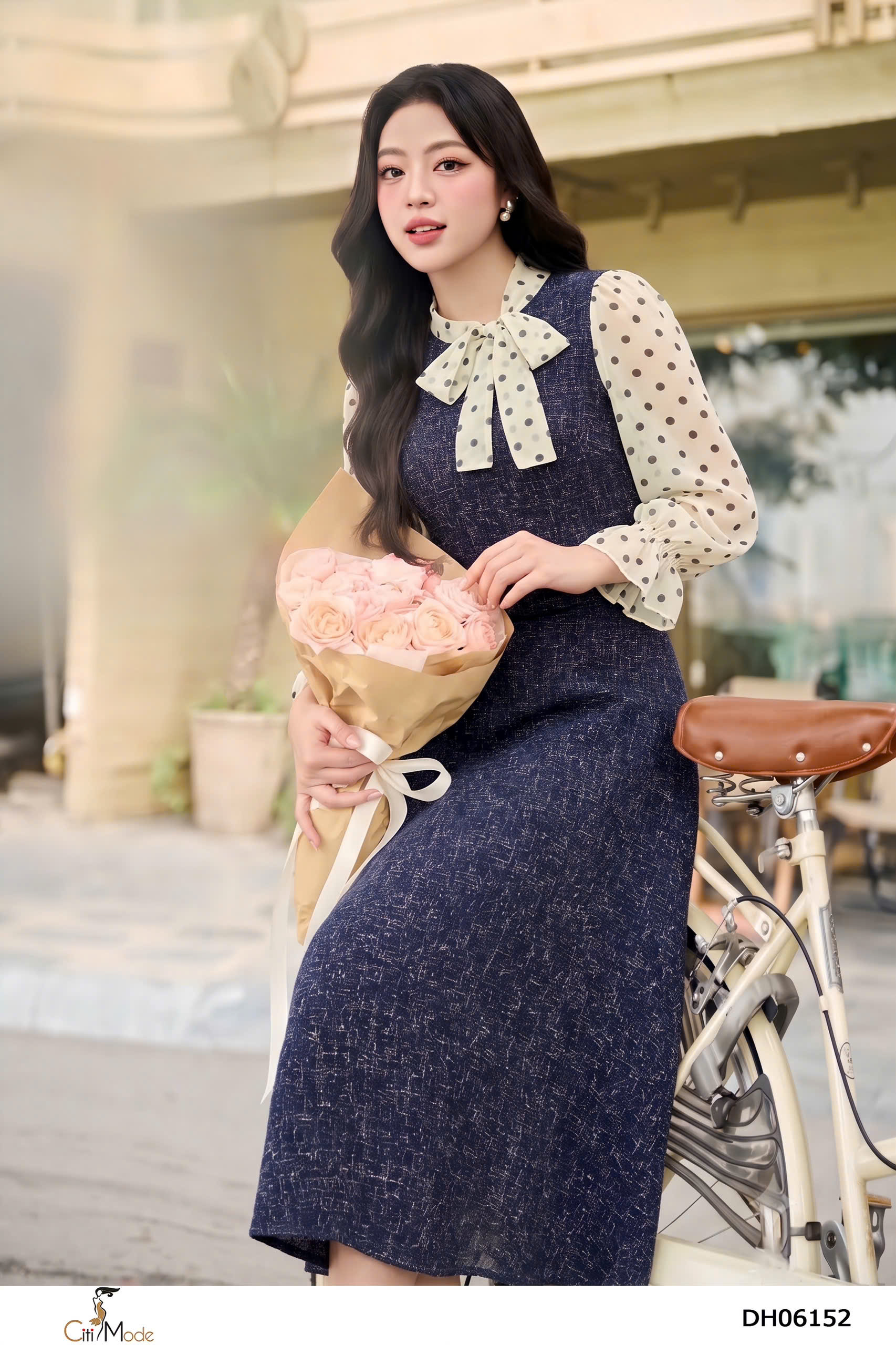 Đầm xòe dạ giả sét xanh đen phối chấm bi tay dài