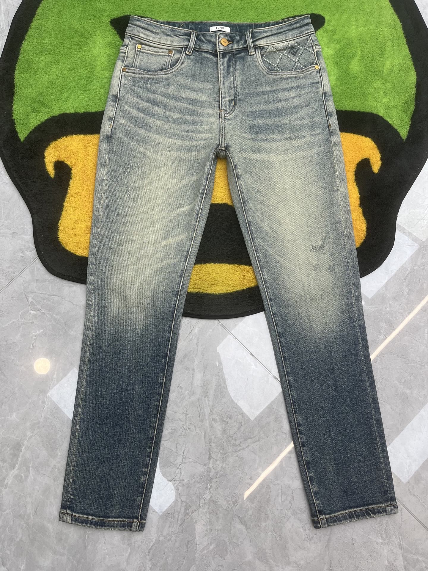 Quần Jean Fendi