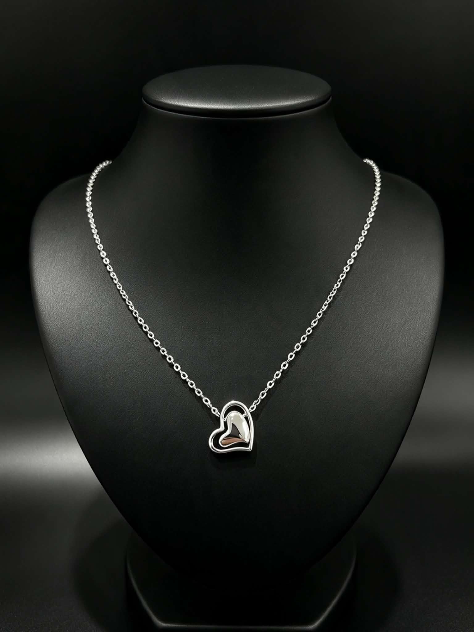 HEART NECKLACE SILVER