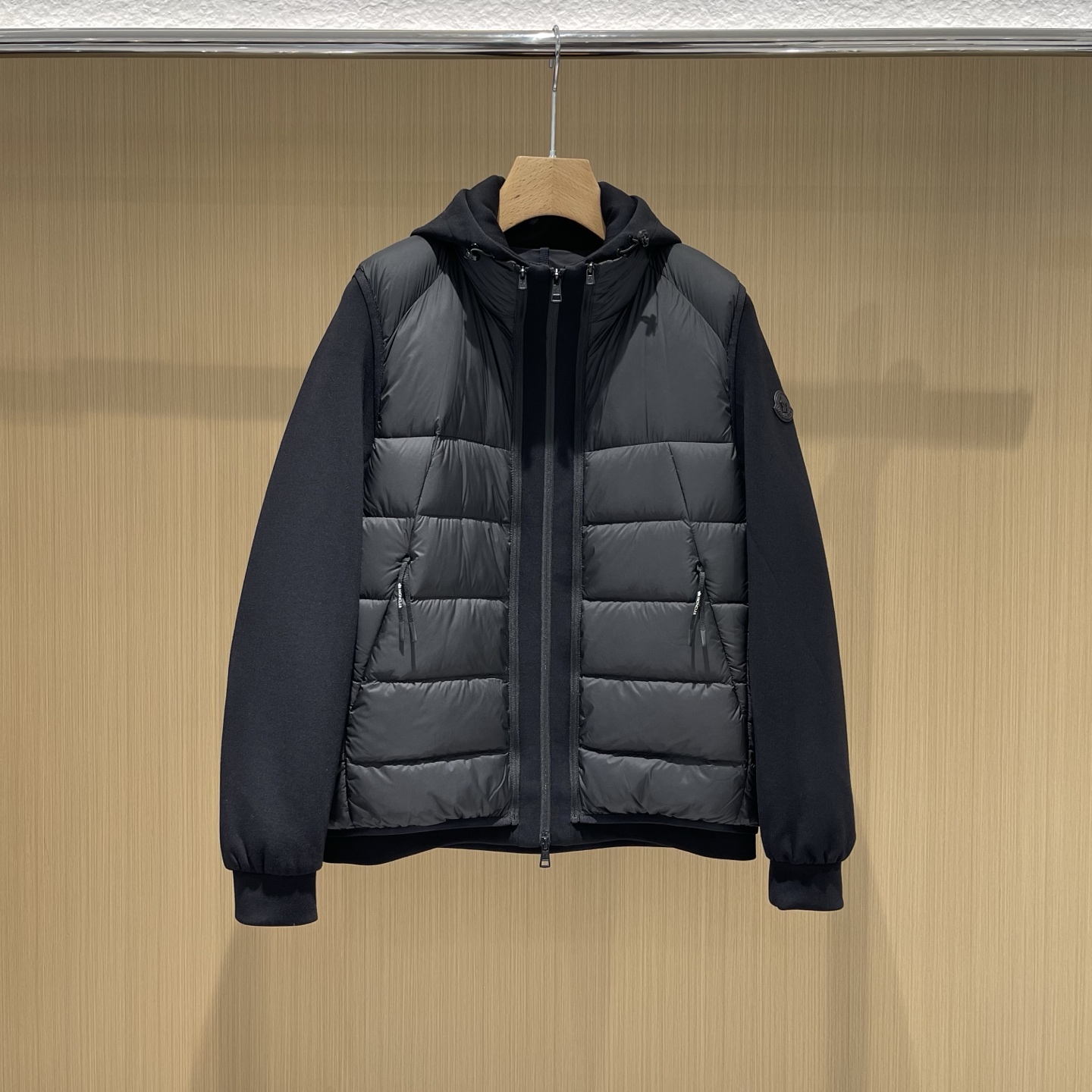 Áo Phao Moncler