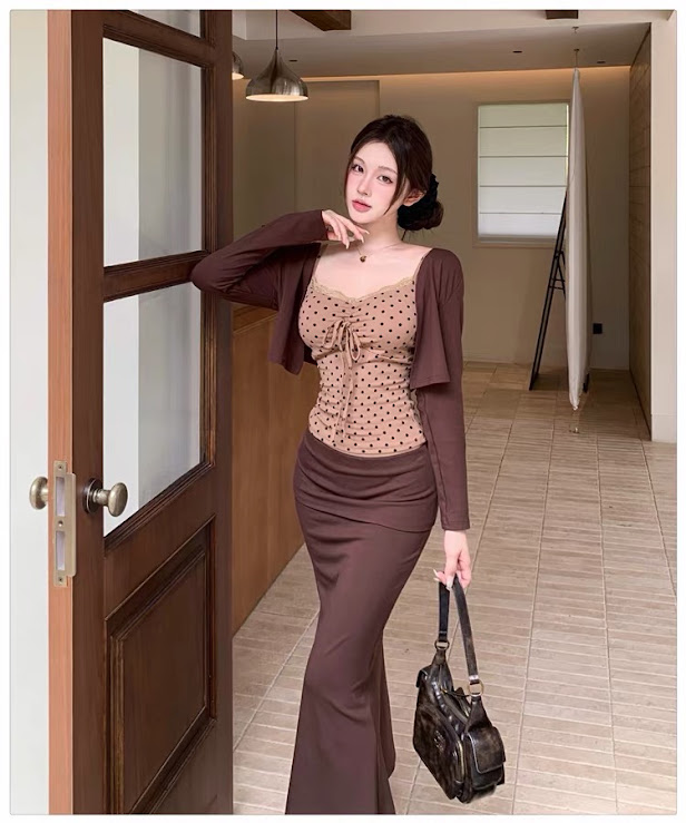 Lucas - Set áo 2 dây chấm bi viền ren buộc nơ ngực + áo cardigan thun + chân váy thun maxi