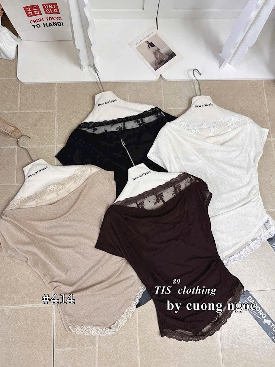 Lucas - Áo thun cộc tay cổ đổi phối ren ngực, gấu xéo viền ren_thumbnail_7