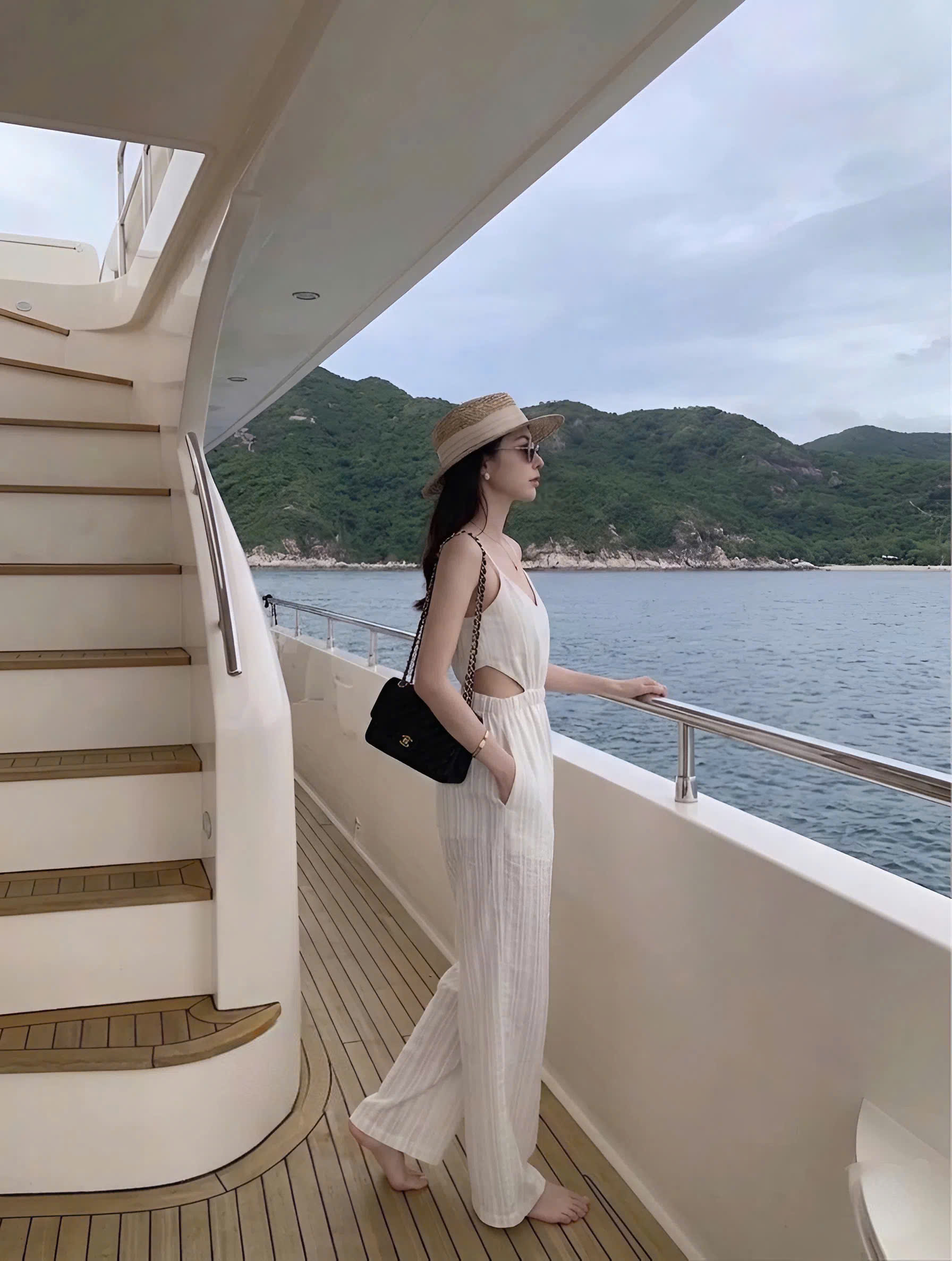 jumpsuit F21 dư xịn_thumbnail_5